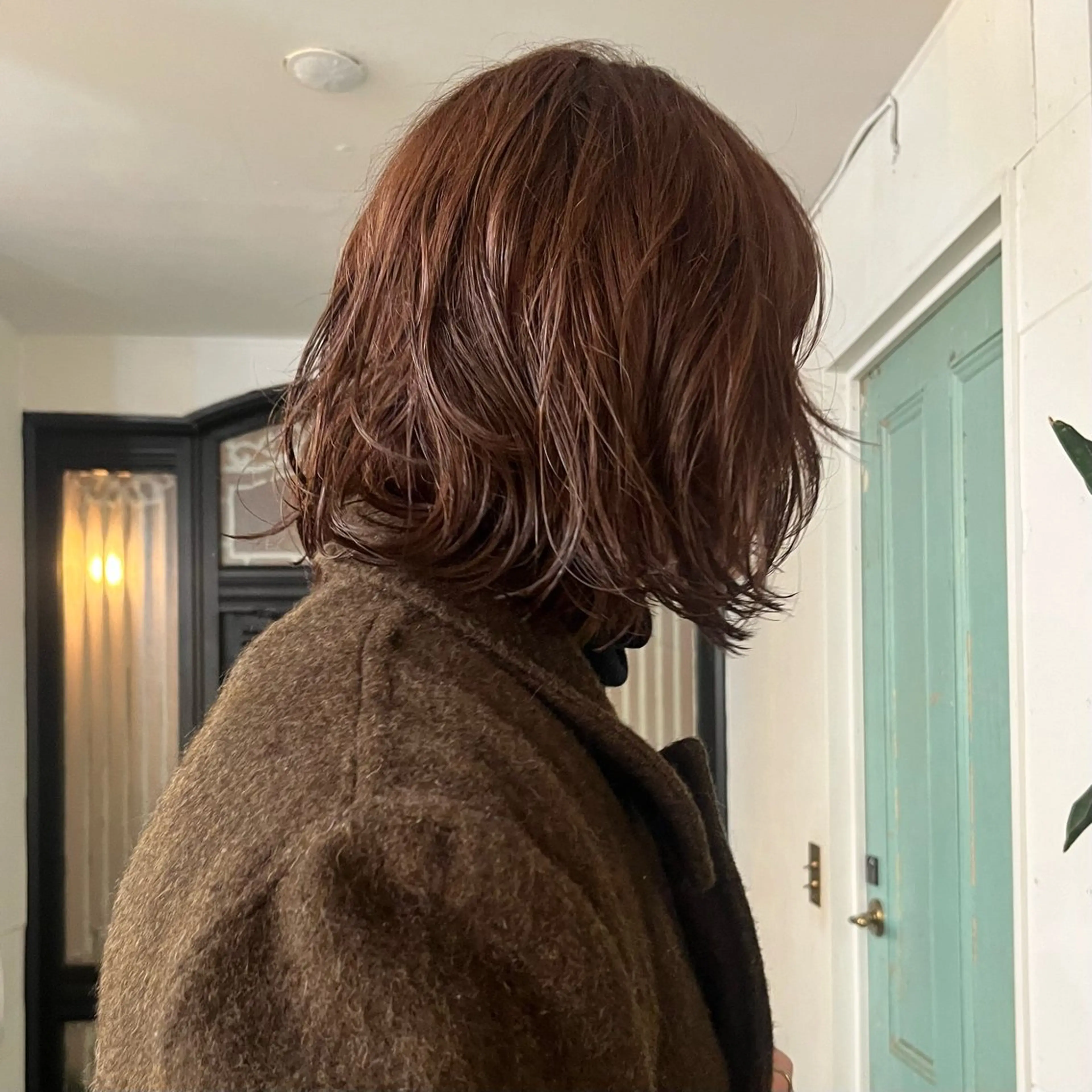 ショート カラー ベージュカラー ブラウンカラー ボブ ヘアカラー レイヤー/ベージュ mikuのヘアスタイル