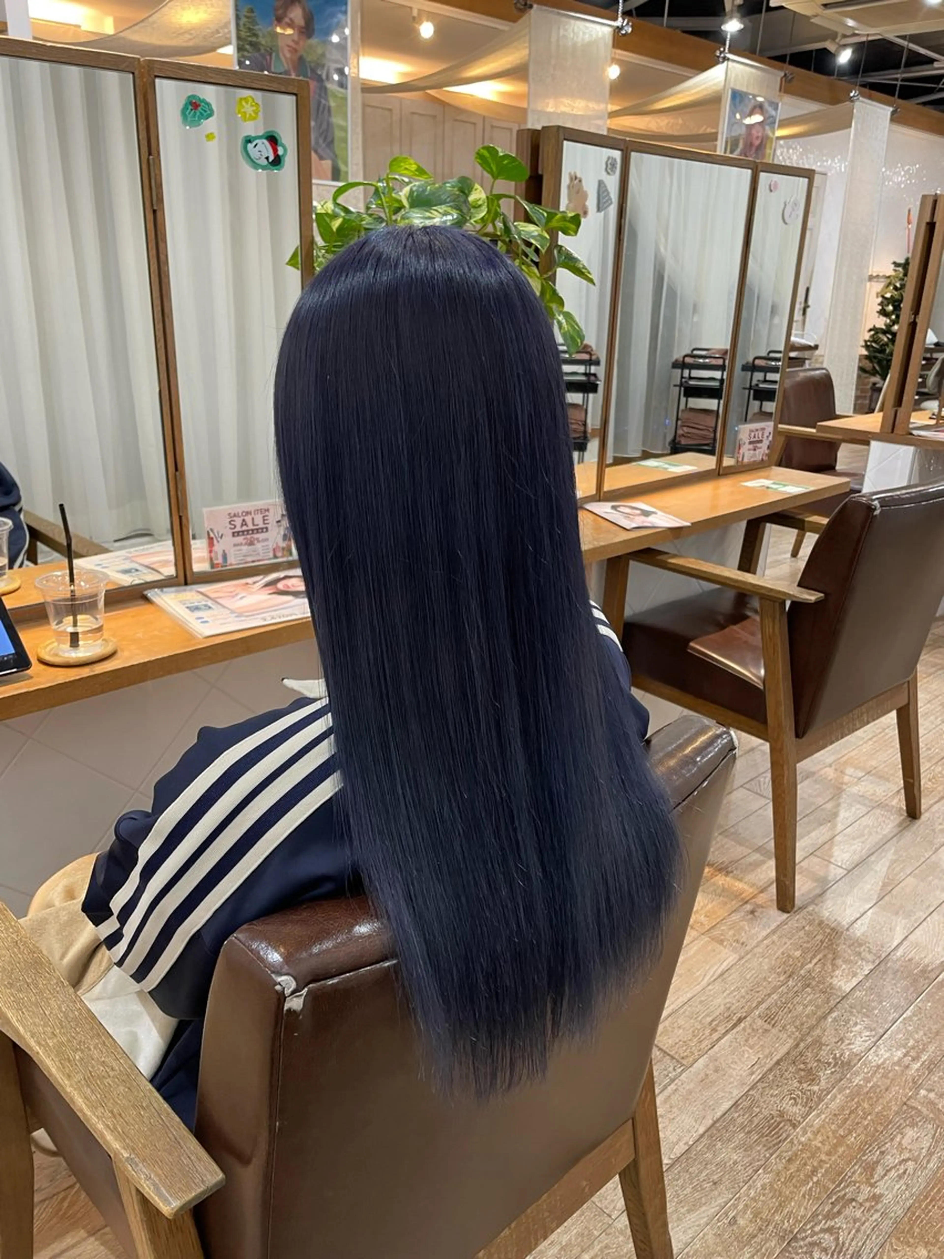 ロング カラー ヘアカラー トリートメント 🍑宮川 愛菜🍑のヘアスタイル