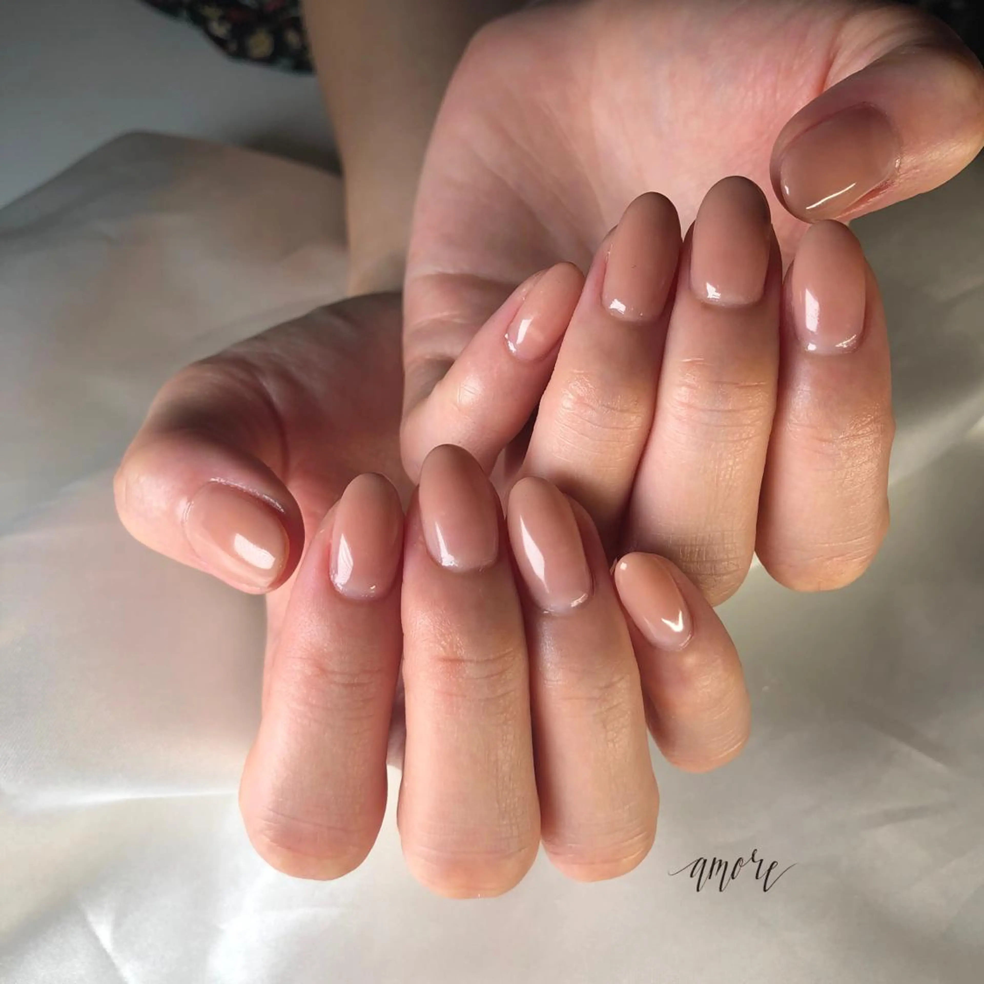 ネイル ジェルネイル 氷ネイル・うるうるネイル マグネットネイル ミラーネイル ニュアンスネイル You kyehwaのネイルデザイン