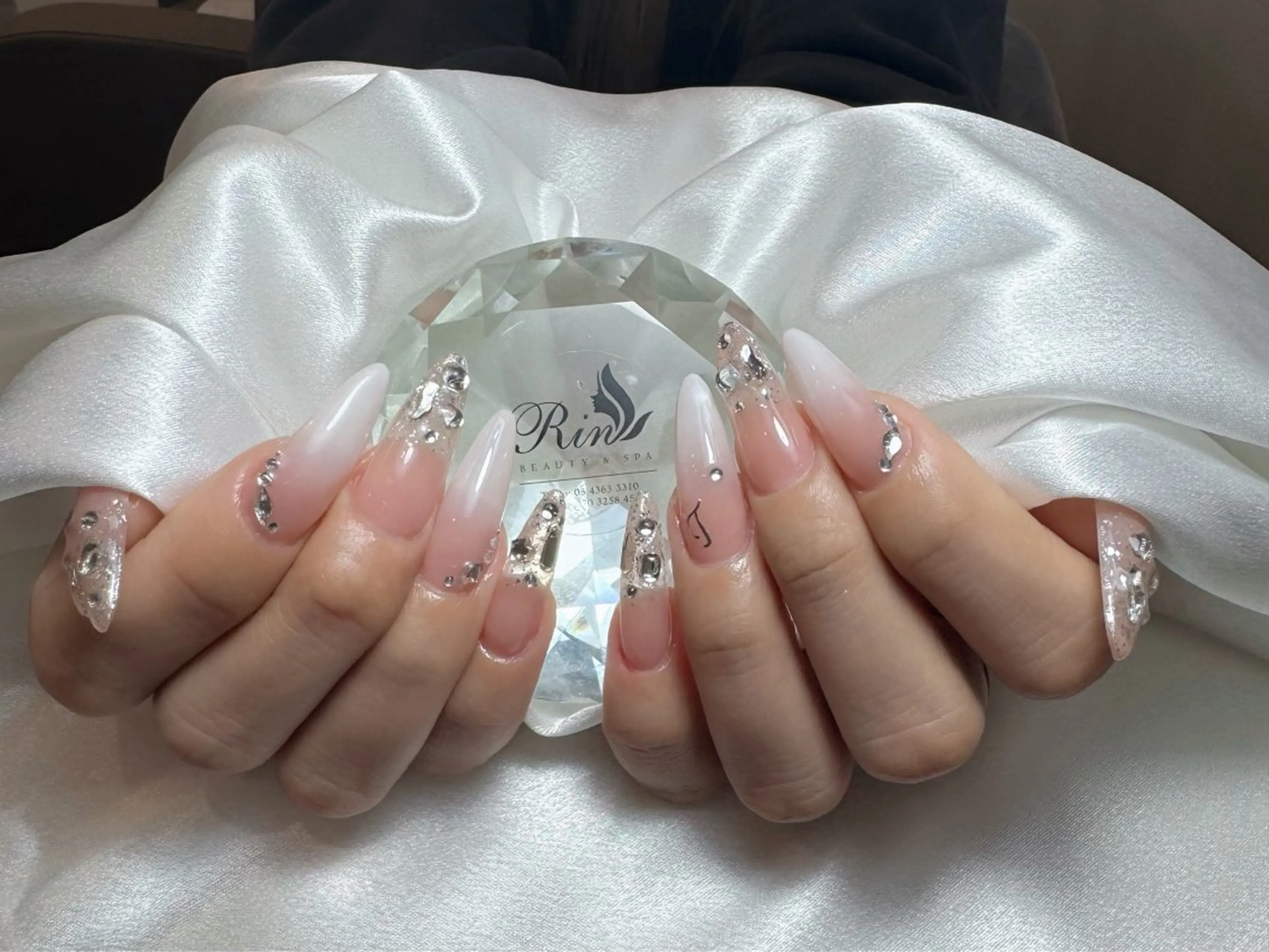 ネイル リサ ネイルサロンのネイルデザイン