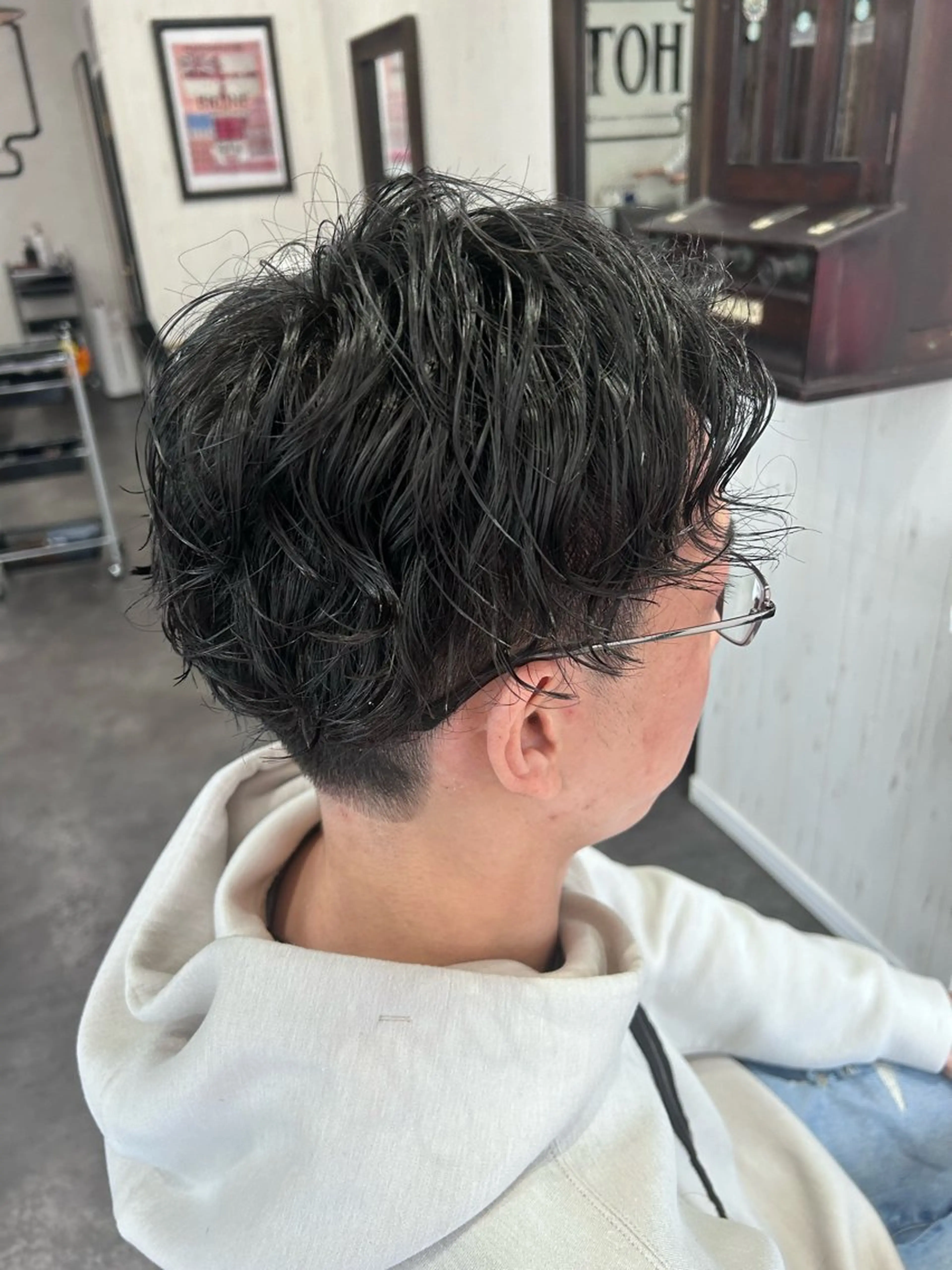 ショート パーマ メンズ メンズパーマ メンズスパイラルパーマ スパイラルパーマ 清水 江里香のヘアスタイル