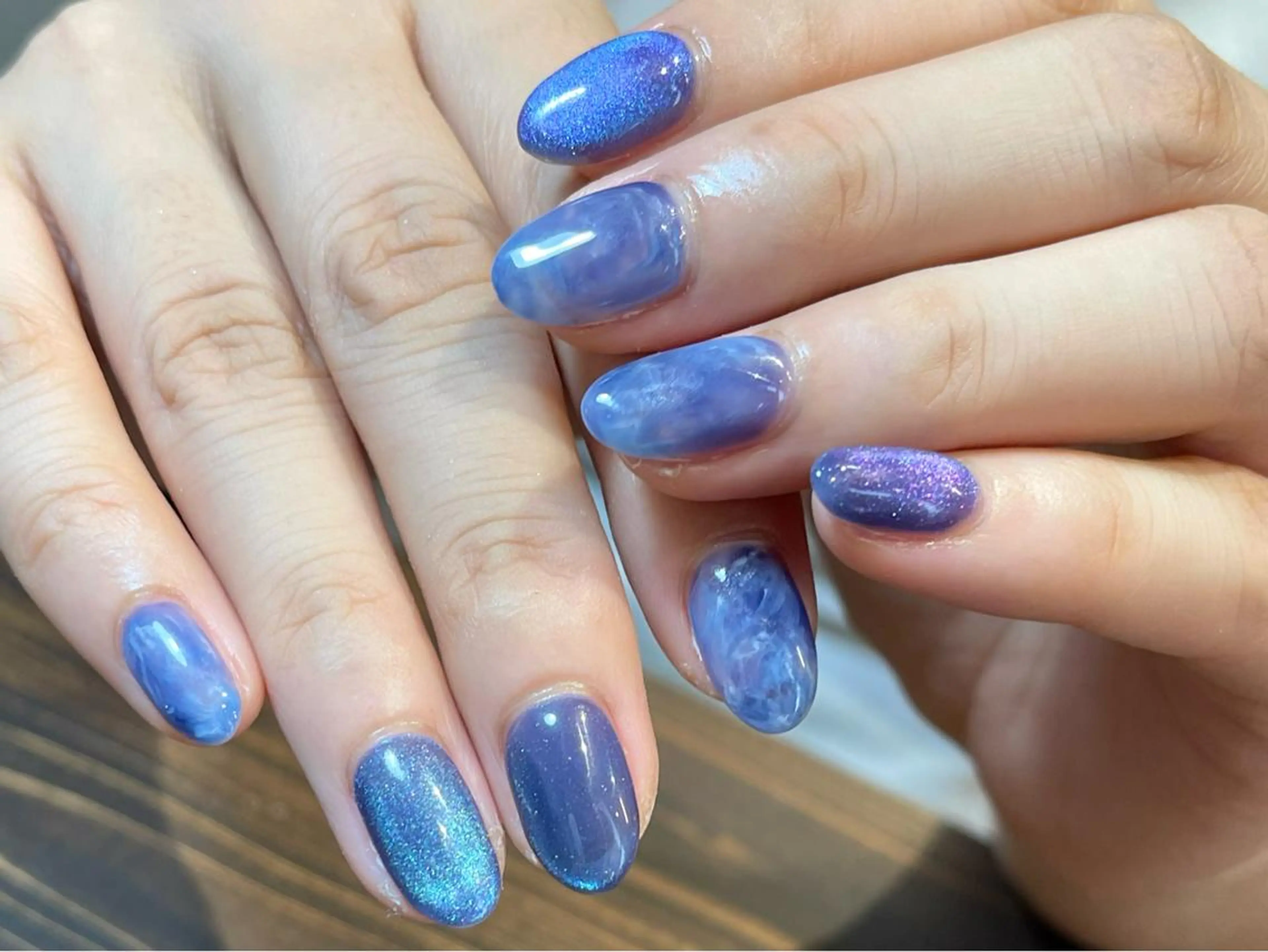 ネイル アートネイル ジェルネイル マグネットネイル ネイビー ニュアンスネイル ハンドネイル kinjo yuaのネイルデザイン