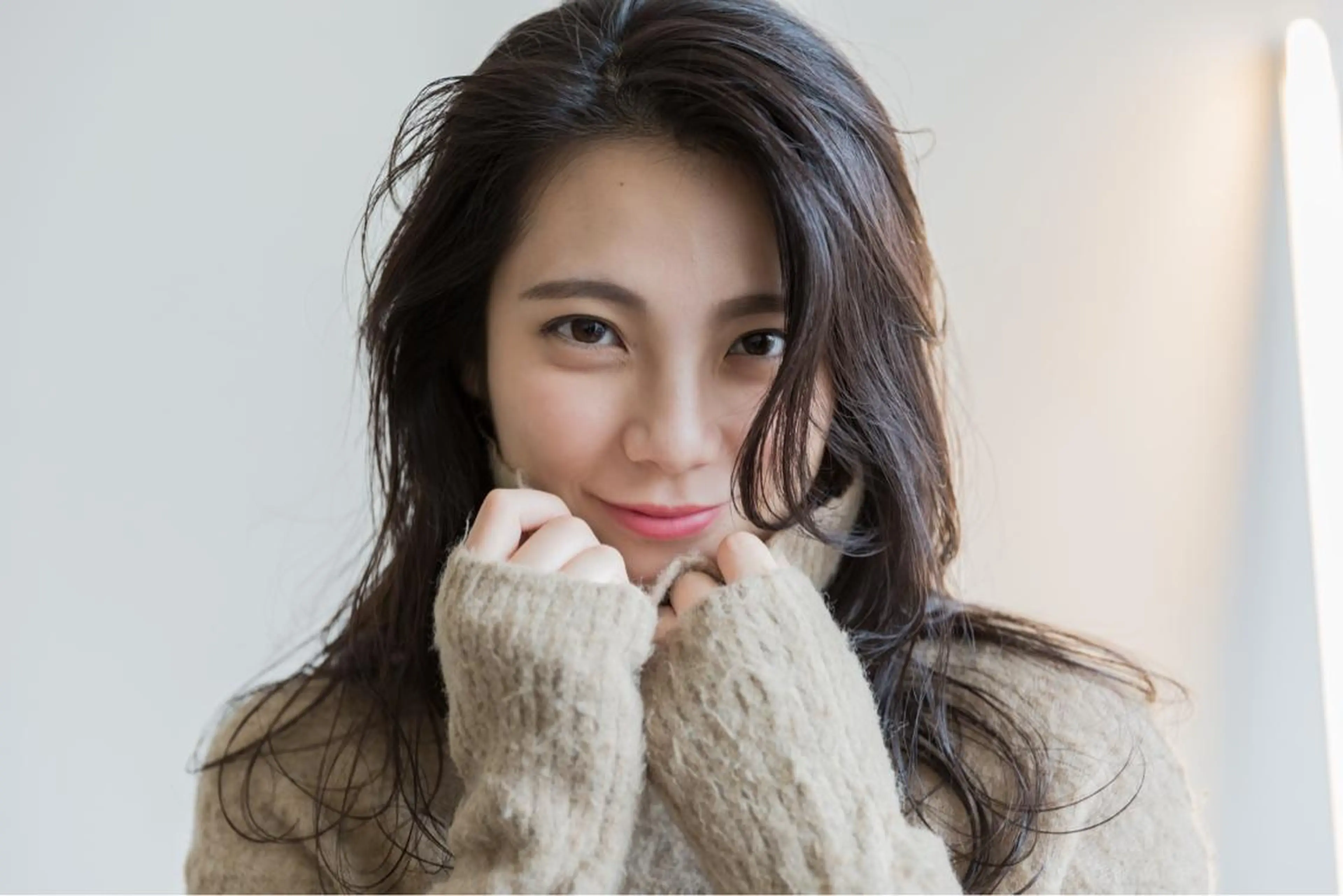 ロング カラー ツジガキ ユウスケのヘアスタイル