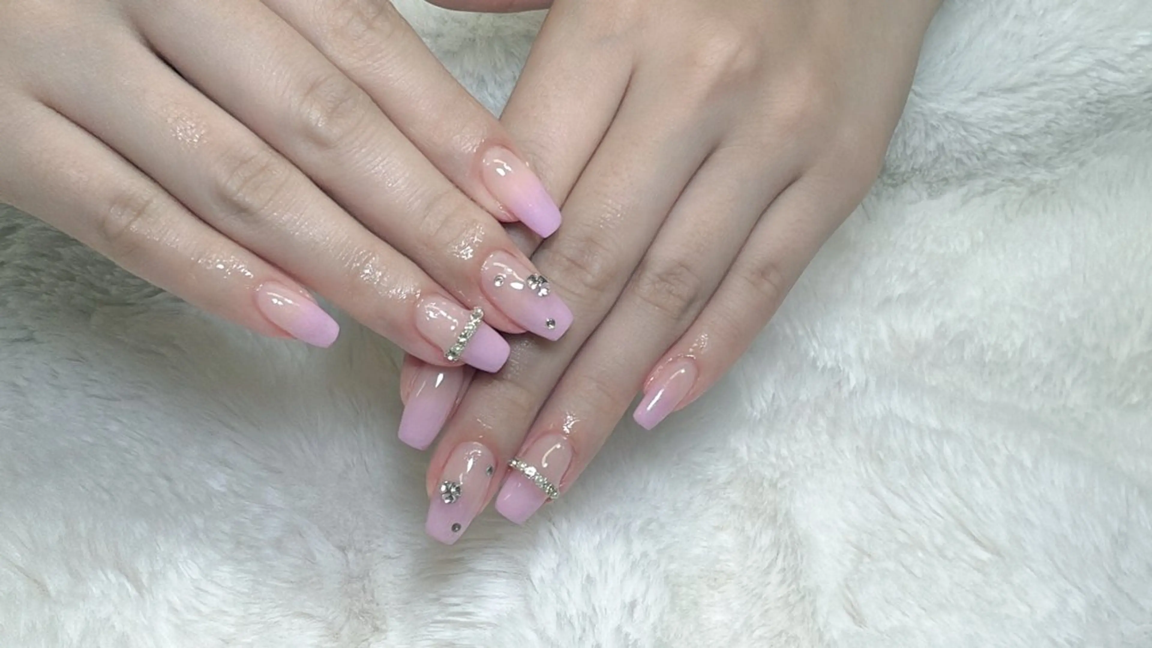 ネイル ハンドネイル Mojo Nailのネイルデザイン