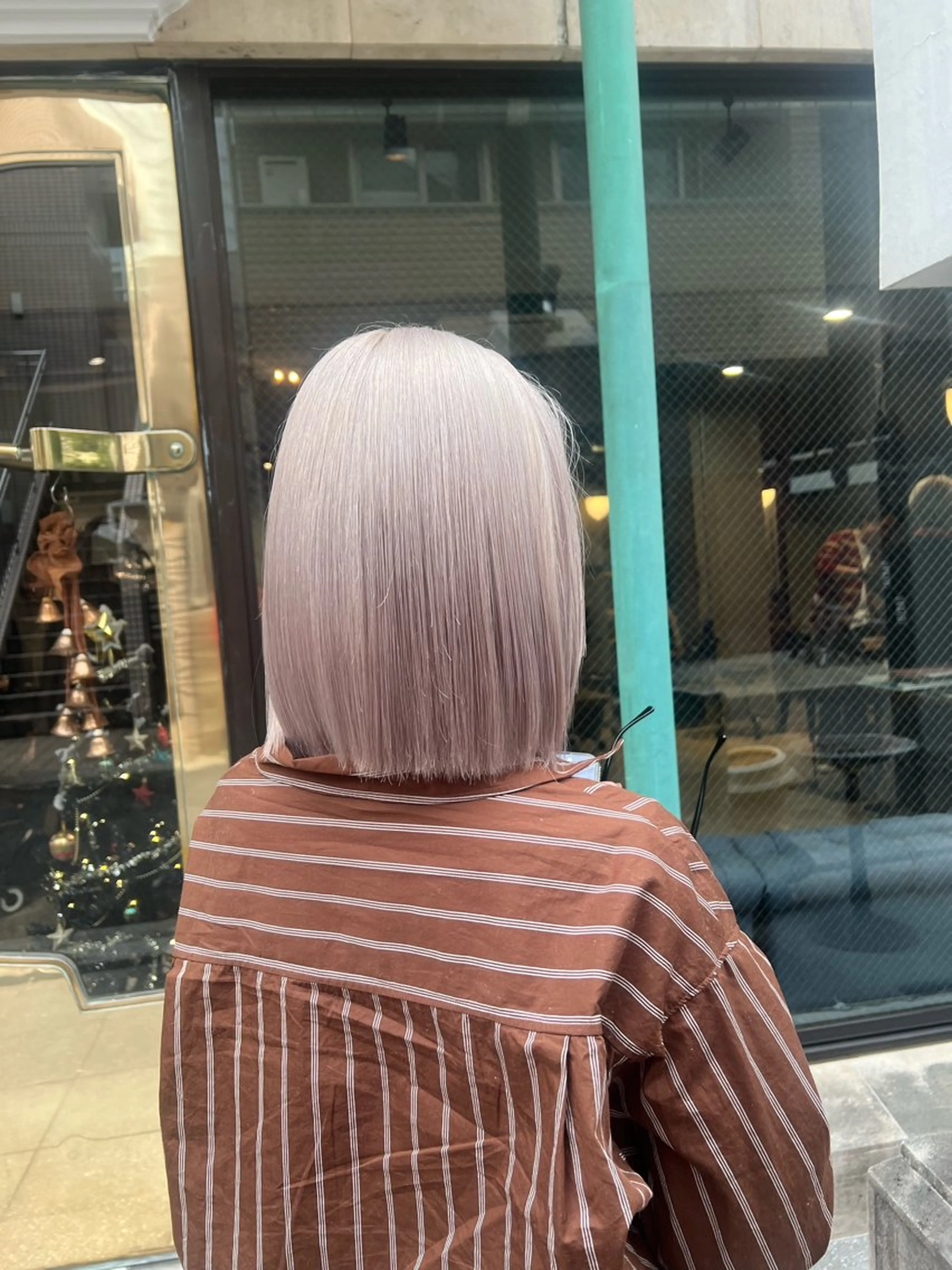 ショート カラー カット ヘアカラー トリートメント 赤みゼロ/透明感 カラー🌿KANTAのヘアスタイル