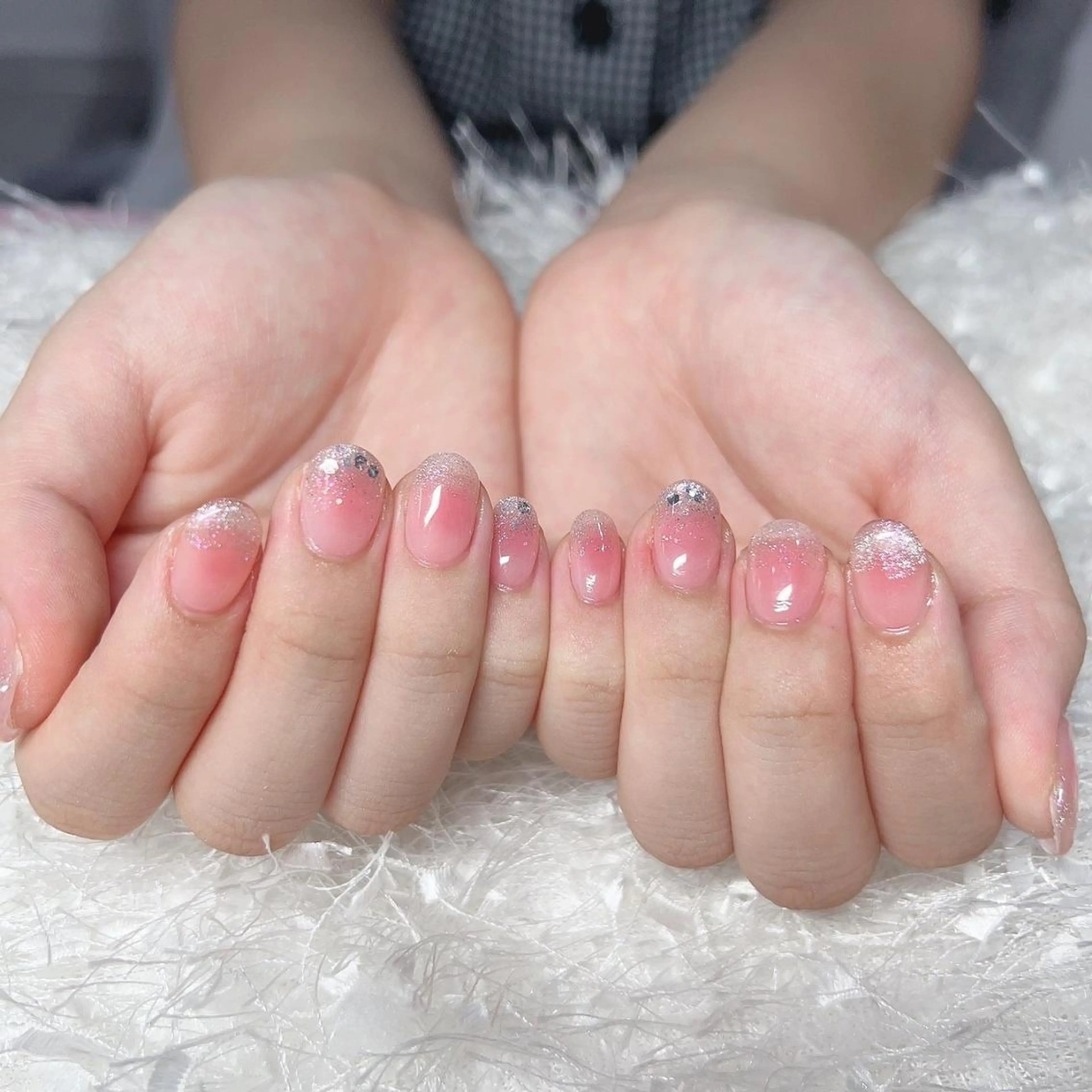 ネイル オーロラネイル 長さ出し ジェルネイル グラデーション 韓国ネイル ハンドネイル Nail&eye Belire 新宿のネイルデザイン