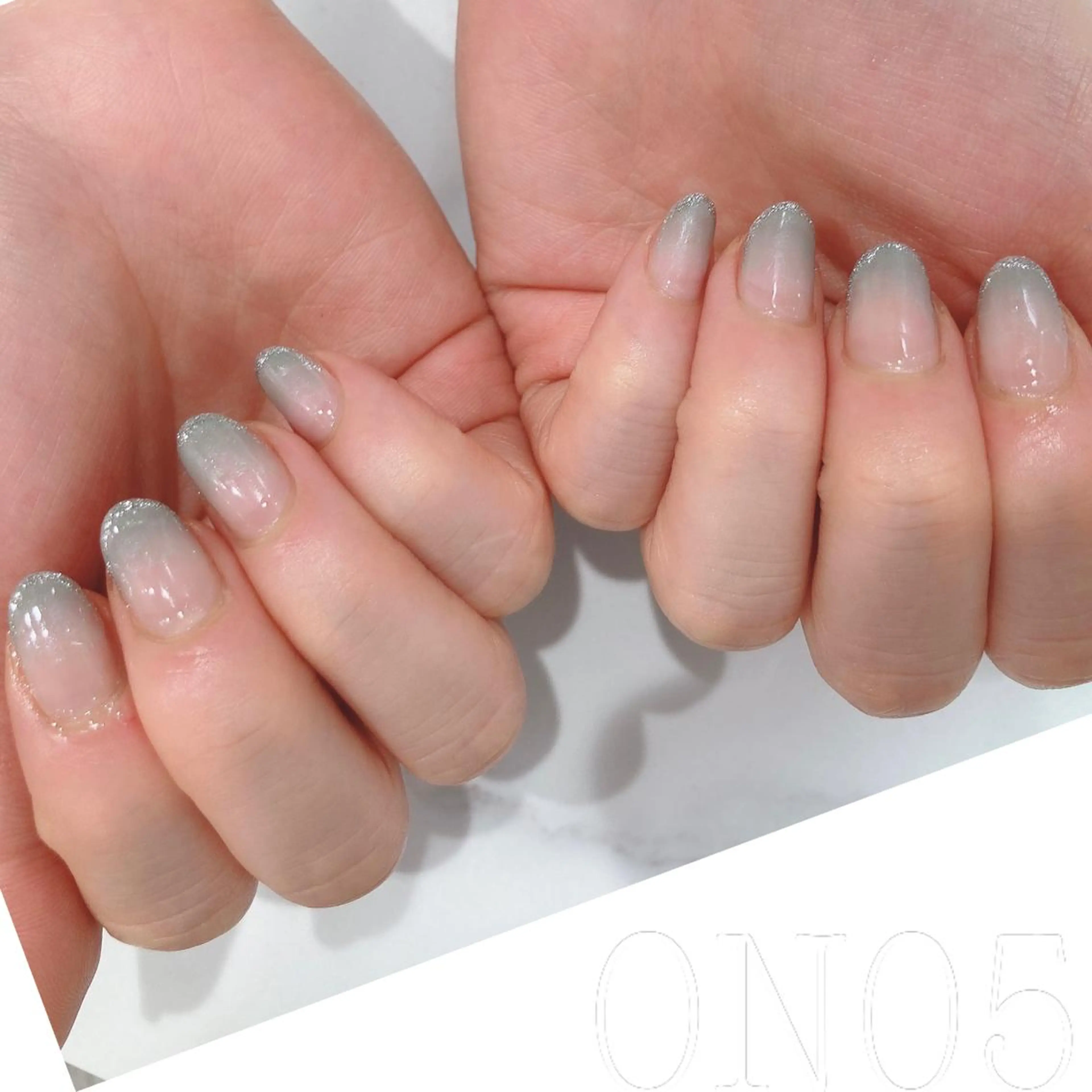 ネイル 園 寛子 （ネイリスト）のネイルデザイン