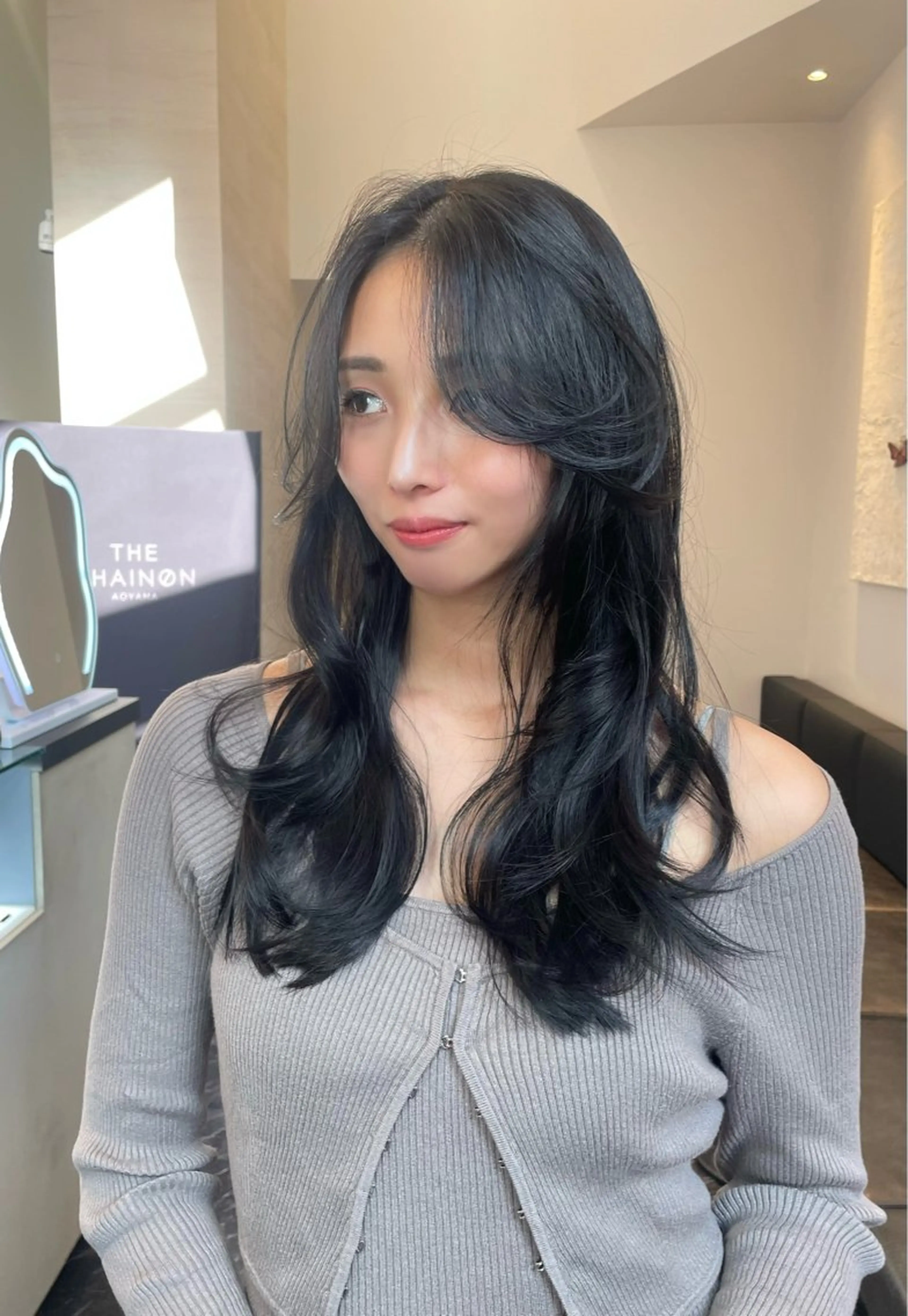 ロング カット パーマ 韓国ヘア🇰🇷 YURIYAのヘアスタイル