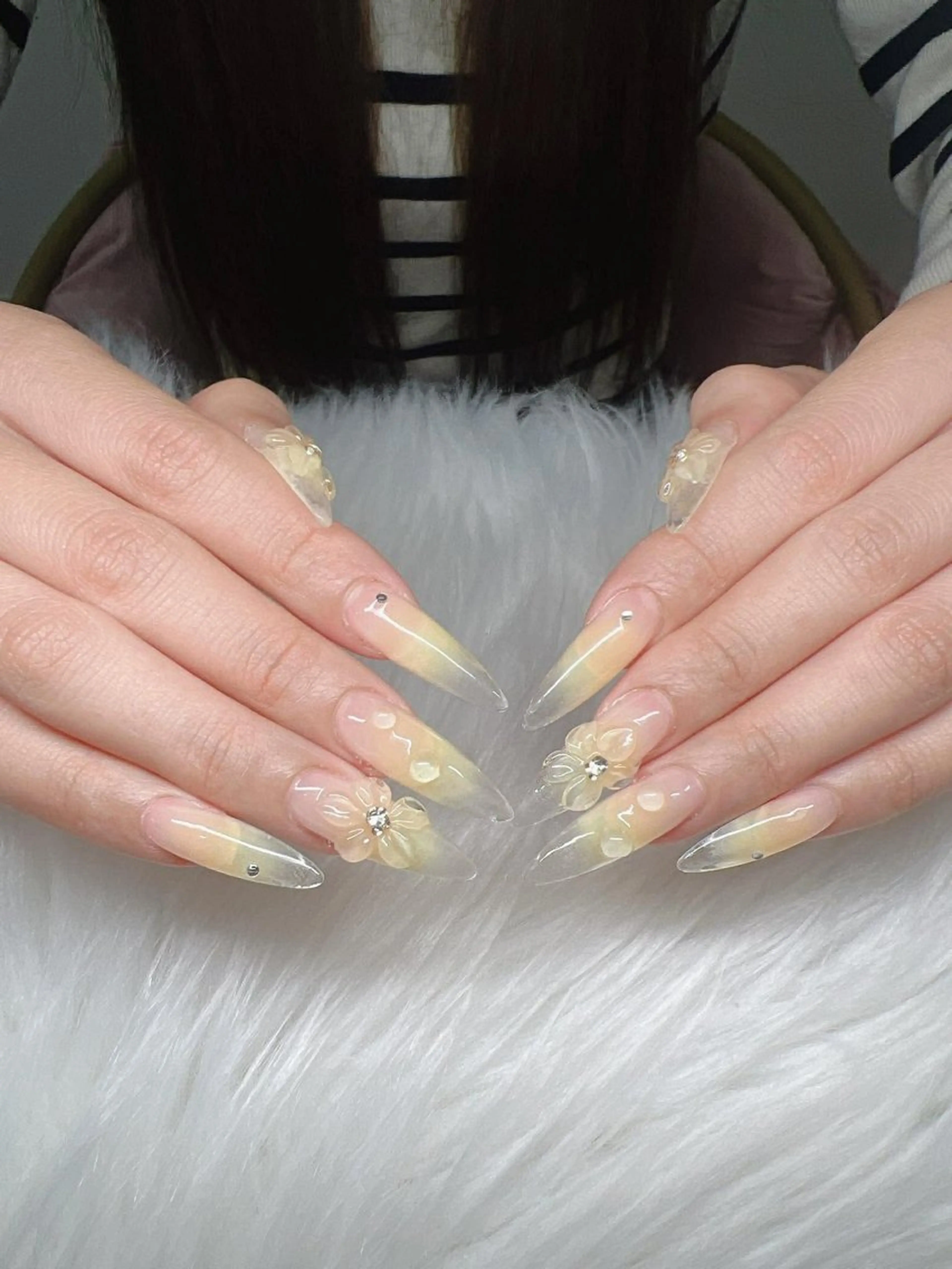 ネイル Lee Nailsのネイルデザイン