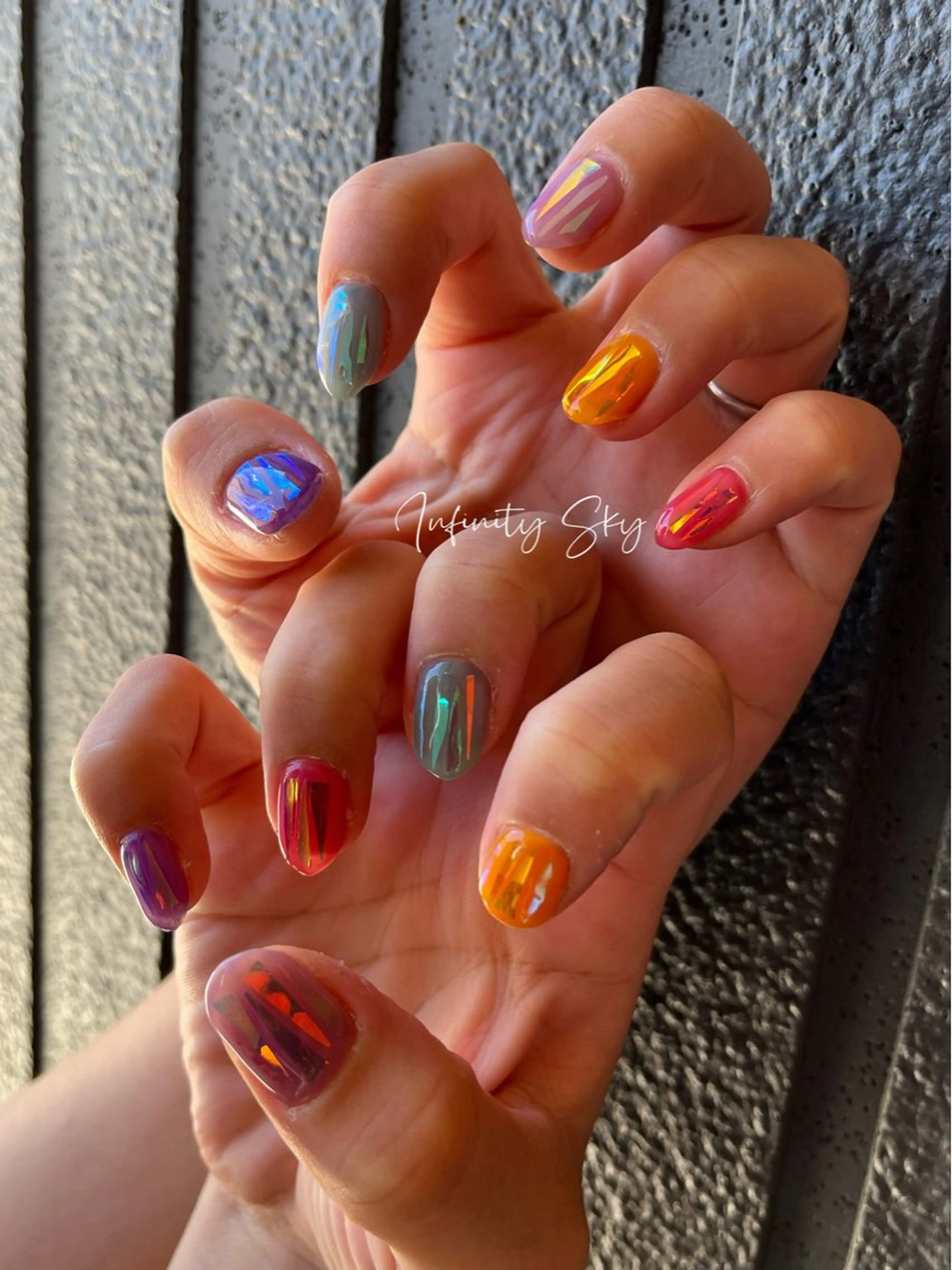 ネイル オーロラネイル クリアネイル 氷ネイル・うるうるネイル キラキラネイル infinity skyのネイルデザイン