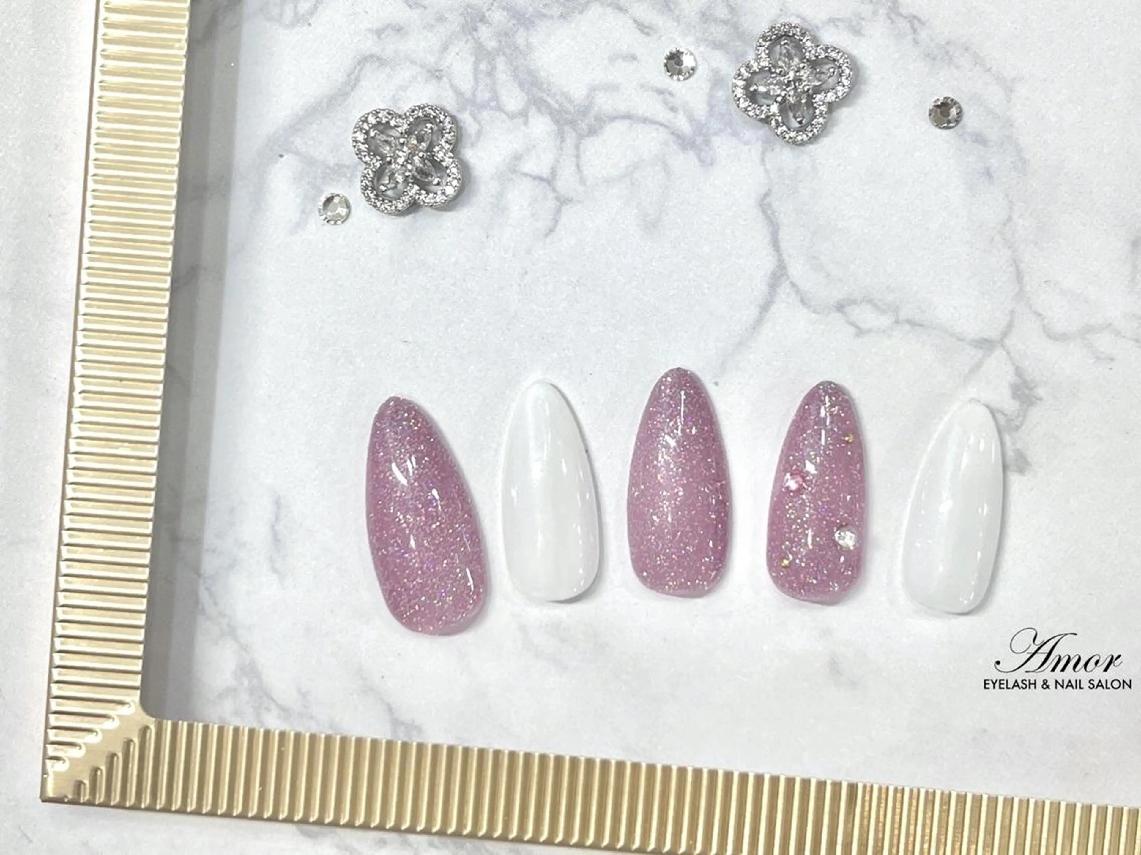 ネイル ラメ(グリッター) シンプルネイル ハンドネイル Nailist ★Amo★のネイルデザイン