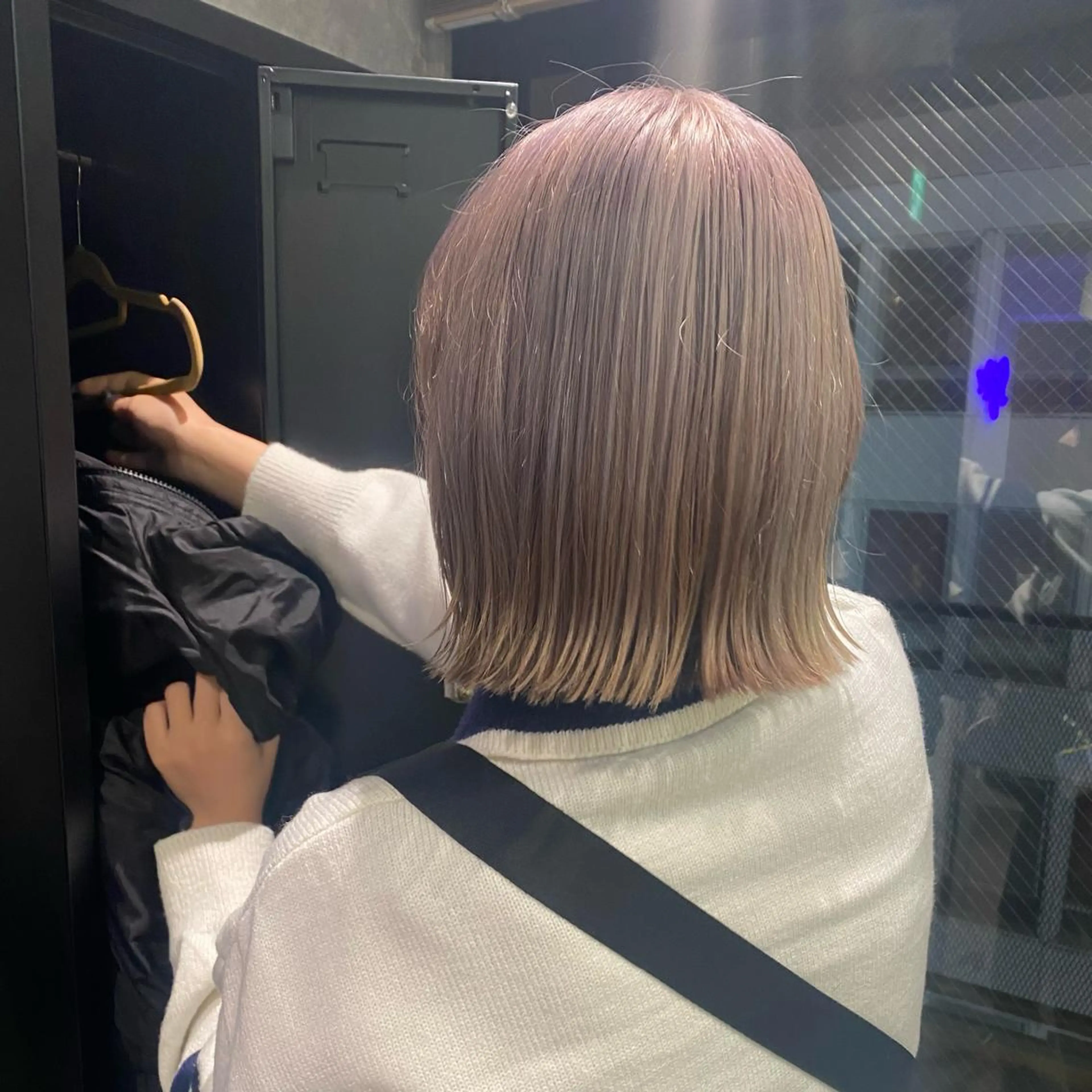 ショート カラー 🩶レイヤーカット 🩶柔らかカラー結愛のヘアスタイル