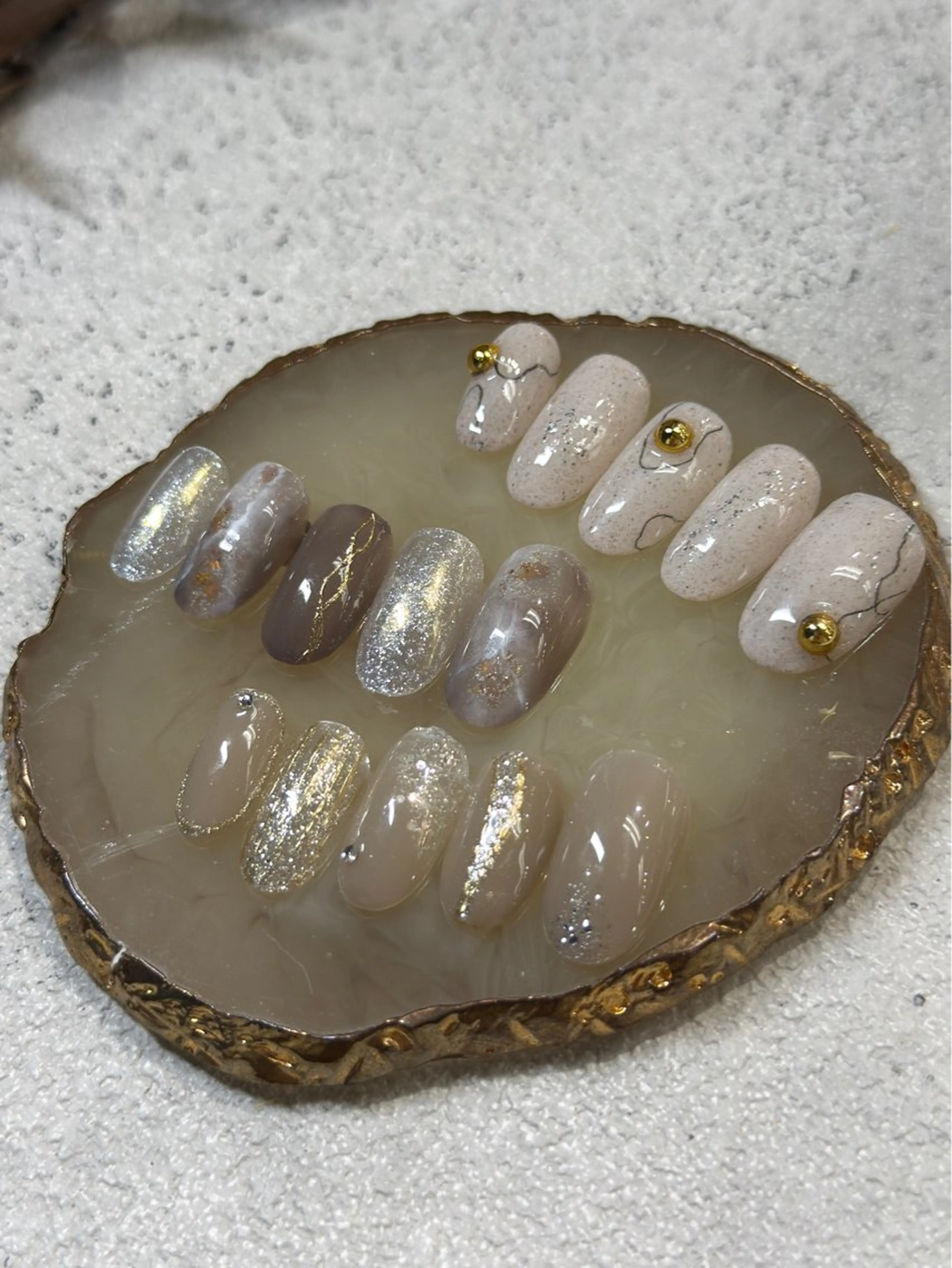 ネイル 小野里 七海のネイルデザイン