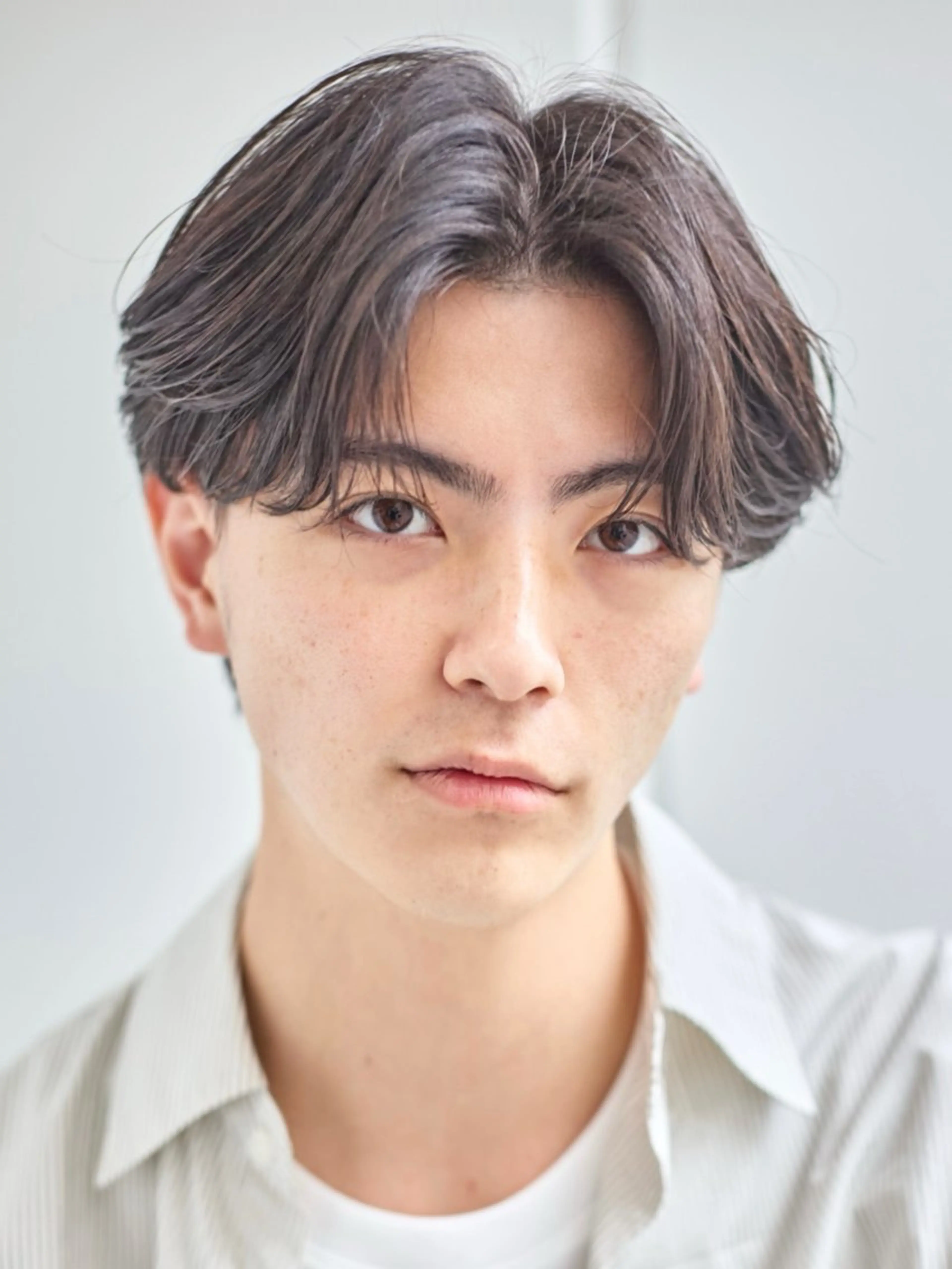 ショート メンズ特化/センター パート/しおんのヘアスタイル
