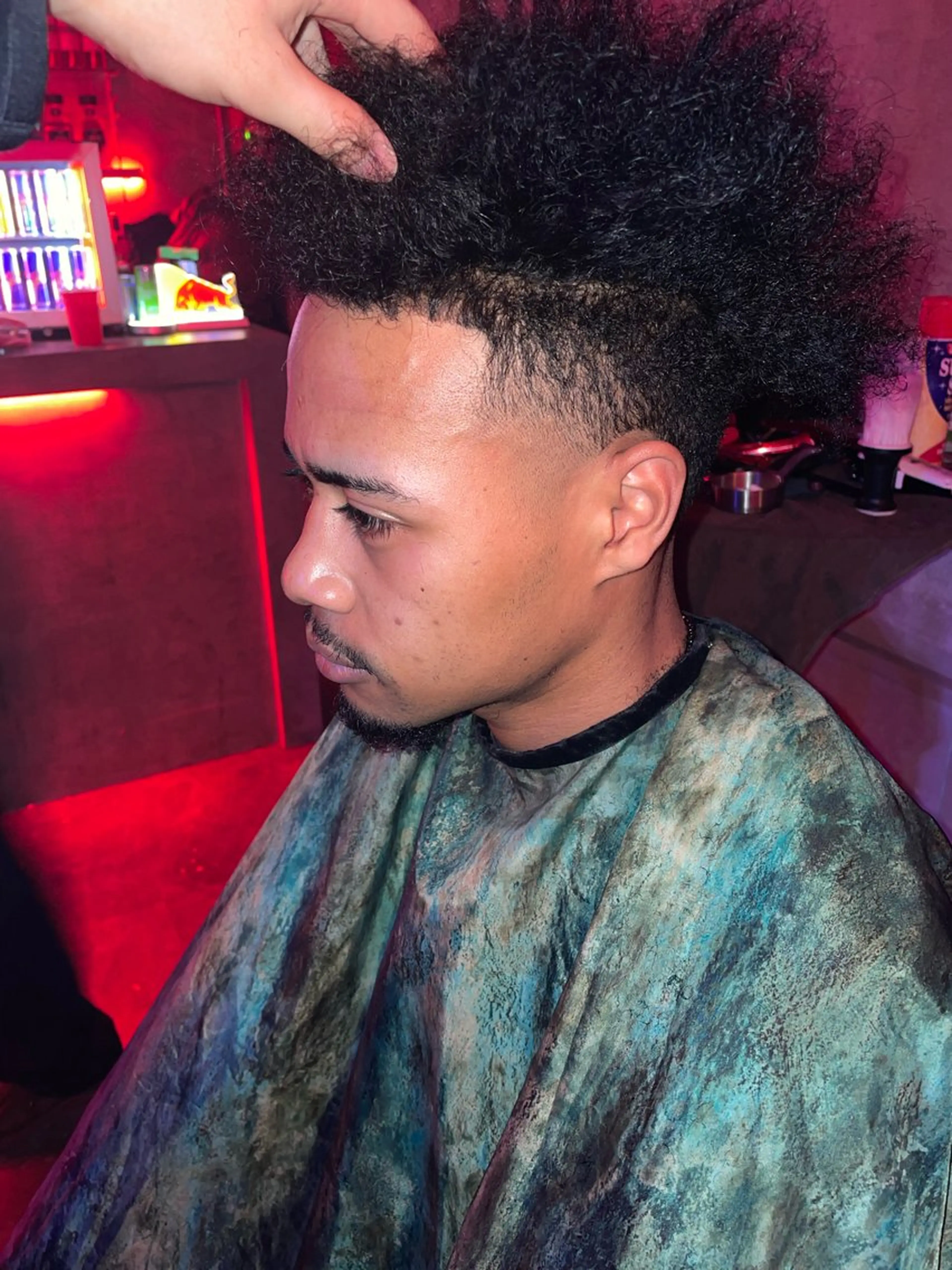 メンズ ITO TOMのヘアスタイル