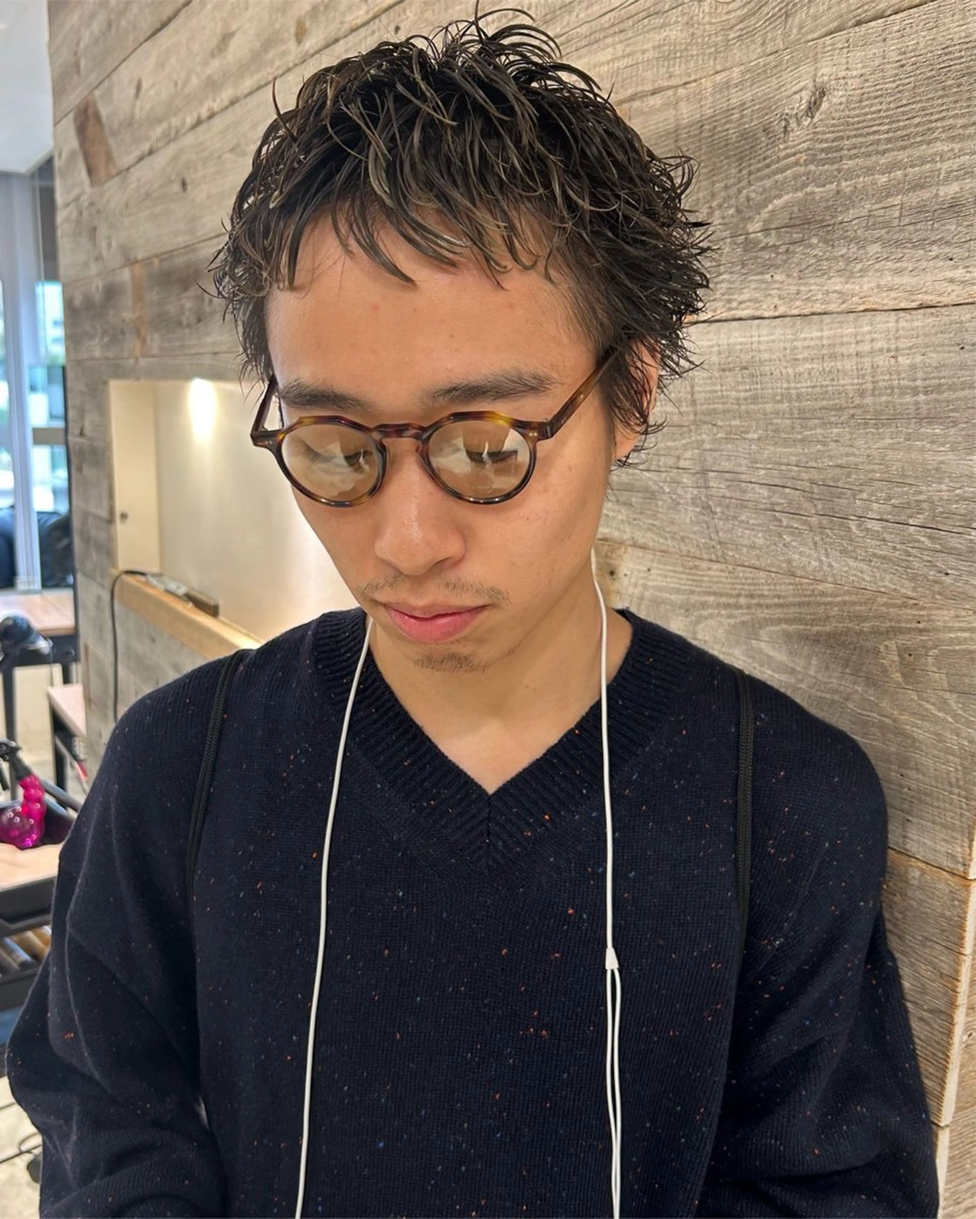 ショート パーマ メンズ メンズパーマ メンズベリーショート ベリーショート ショートヘア カット パーマ トリートメント Loom.所属・村上雅人 ナチュラルモードのヘアスタイル