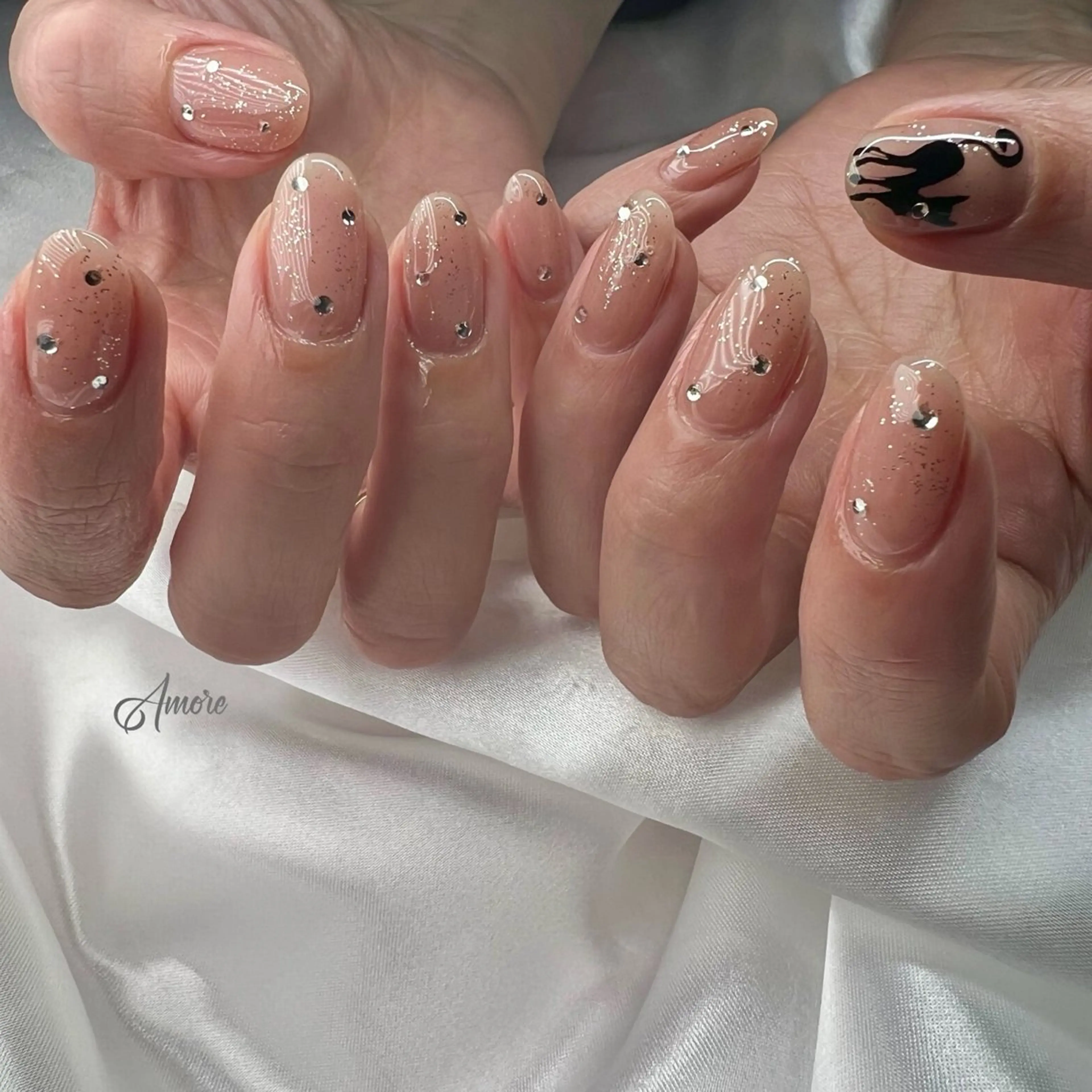 ネイル ジェルネイル キラキラネイル 韓国ネイル パラジェル 冬ネイル You kyehwaのネイルデザイン