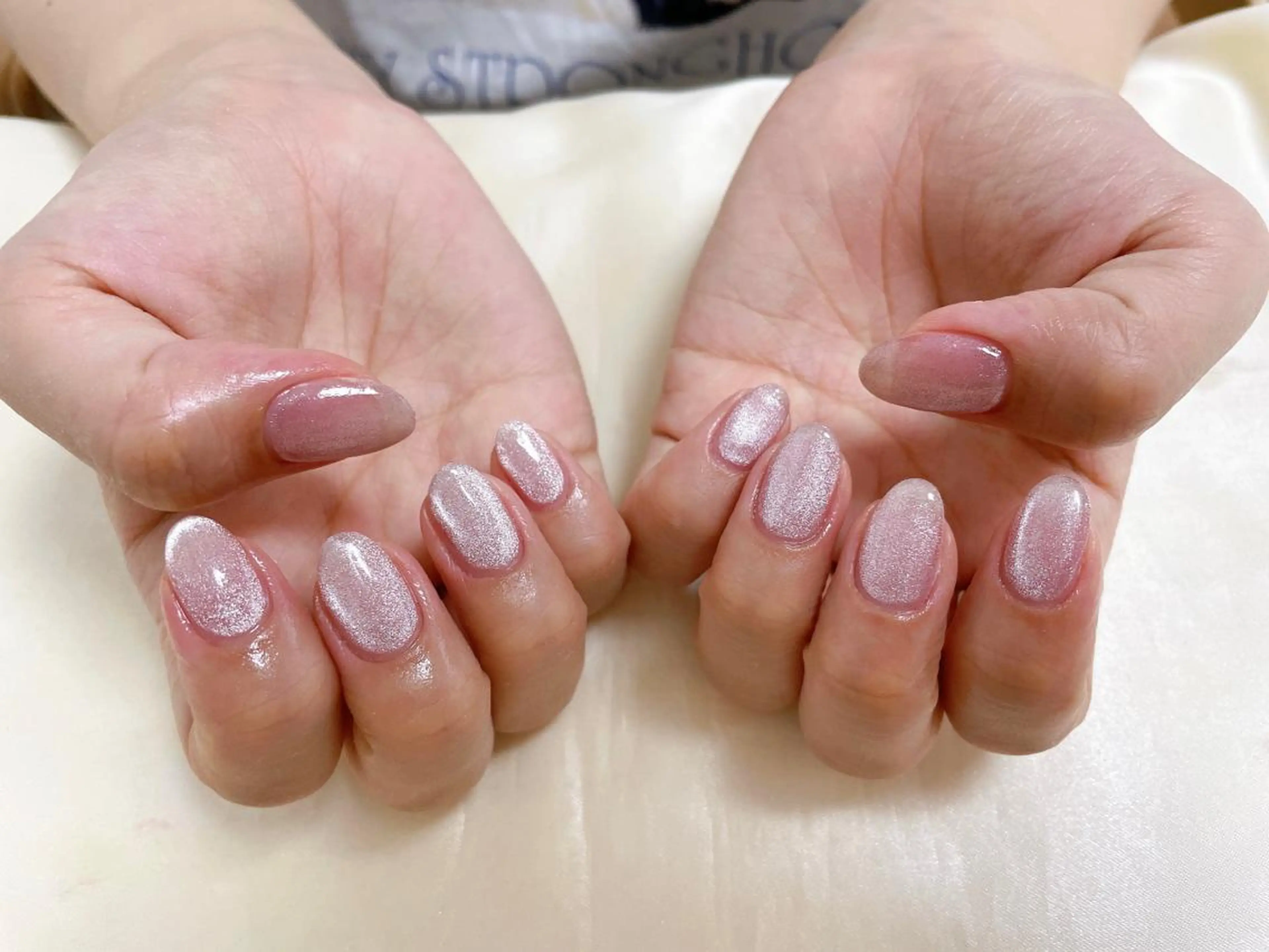 ネイル オーロラネイル フラワーネイル フットネイル フレンチネイル ジェルネイル ハンドネイル mogunail &blowのネイルデザイン