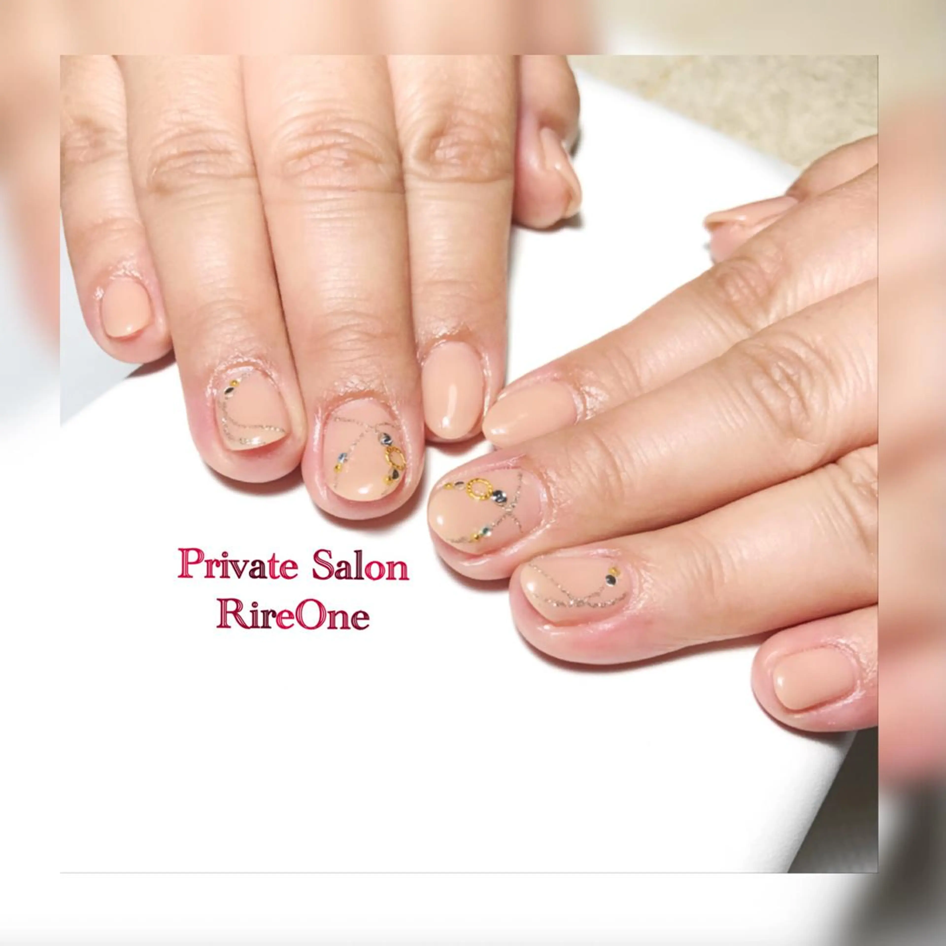 ネイル オフィスネイル RireOne ~リルワン~のネイルデザイン