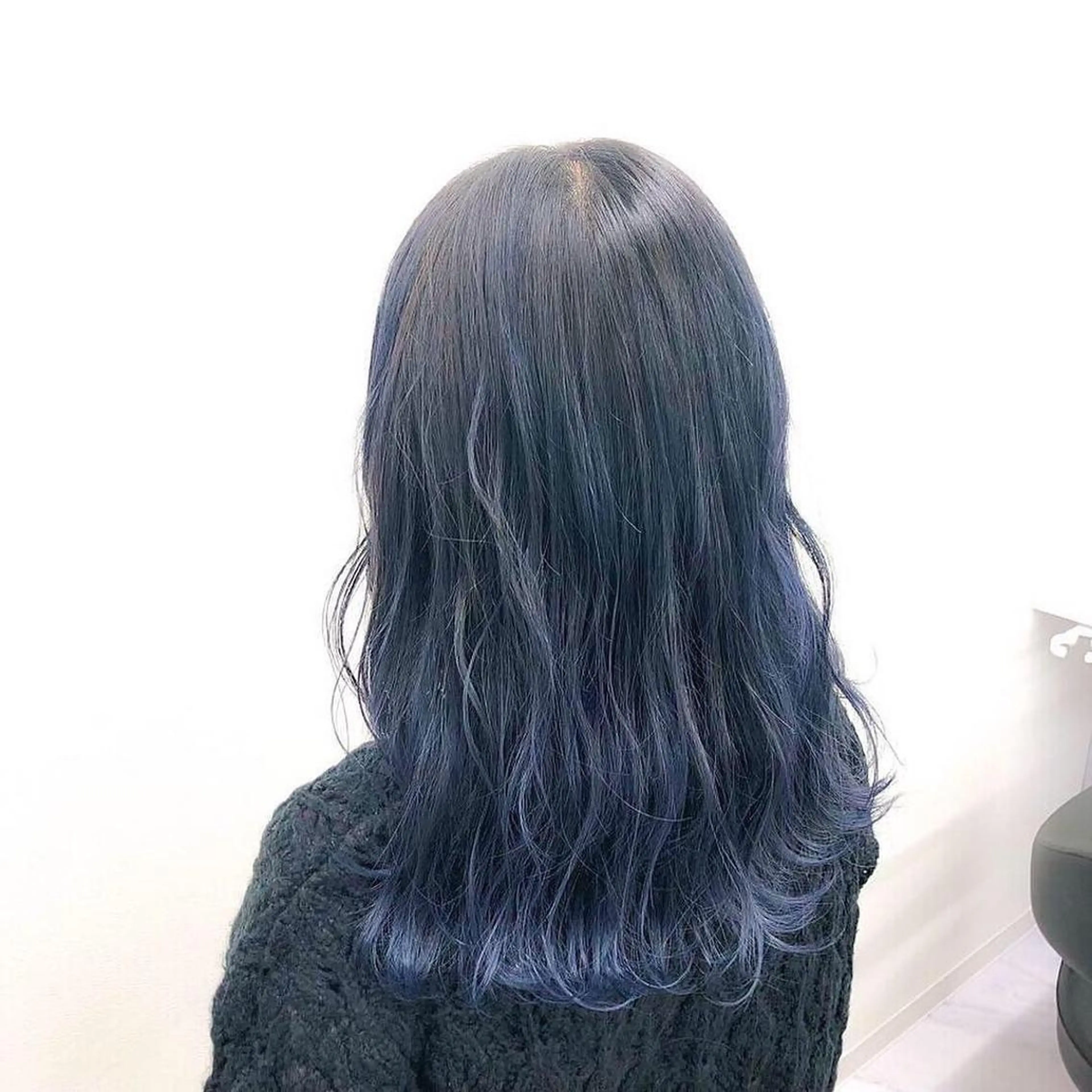 ロング カラー アッシュ ブルーカラー ブルーアッシュ ベージュカラー💖 やすひろのヘアスタイル