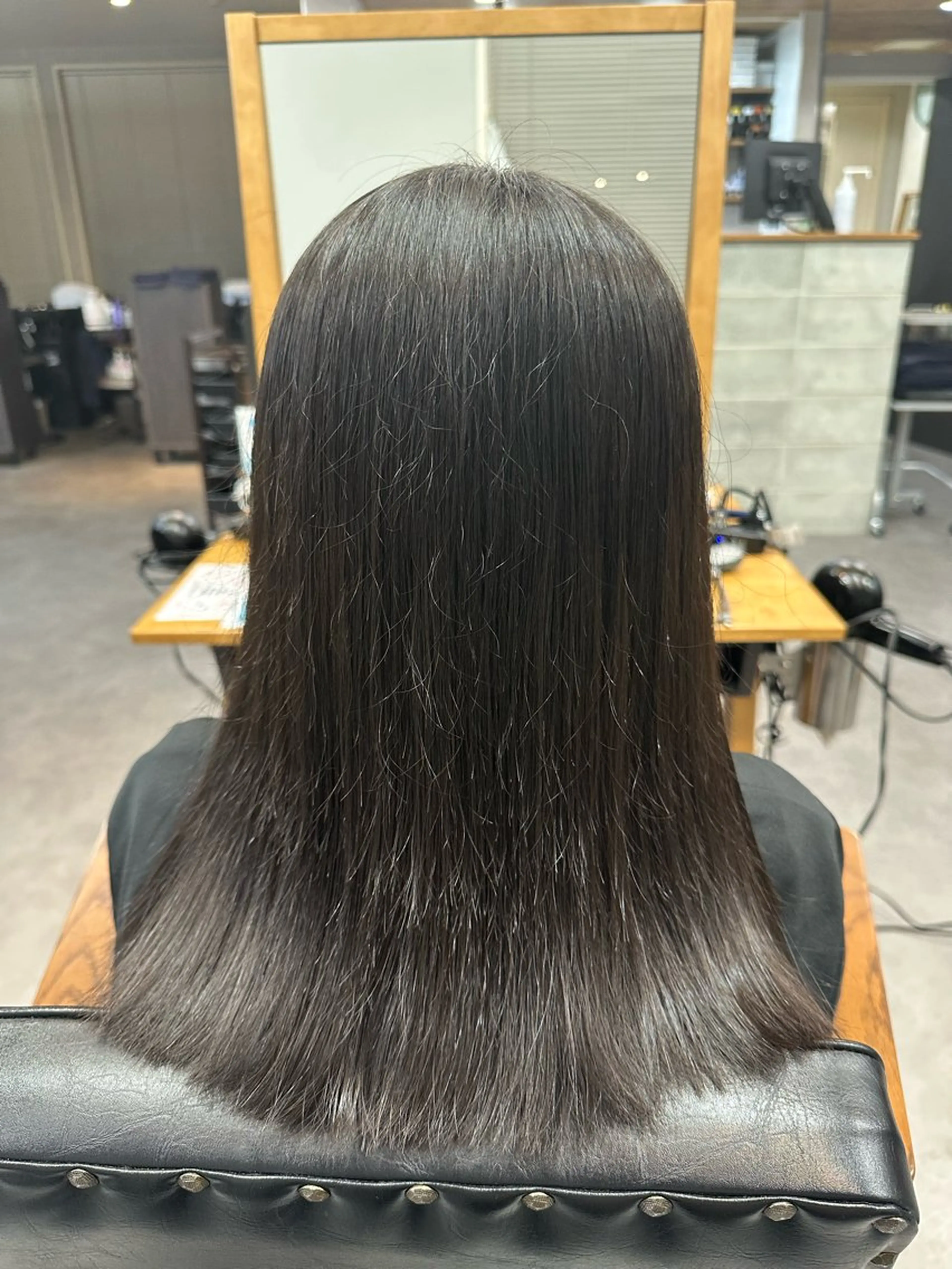ロング ロング アラワラブルー ふくやのヘアスタイル