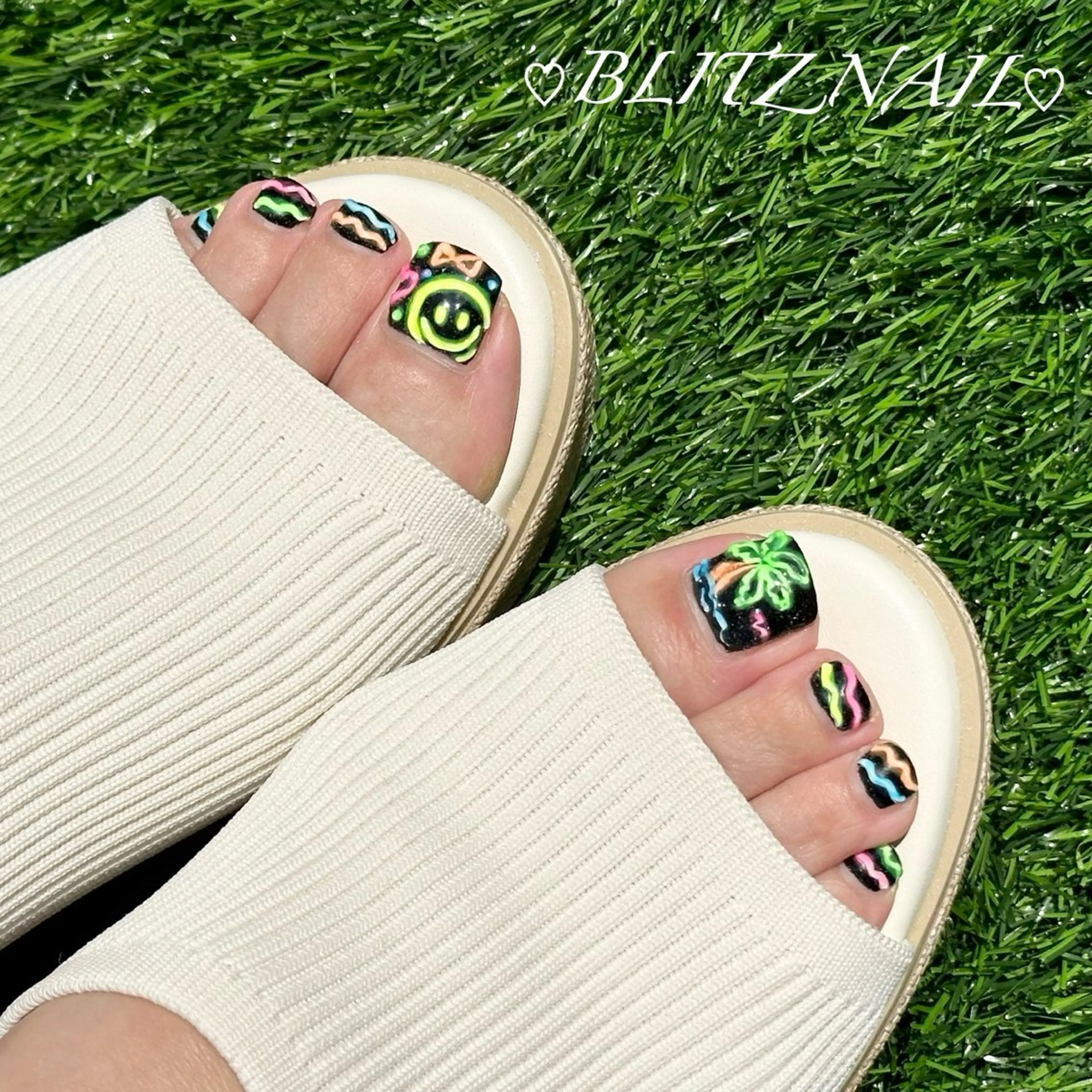 ネイル BLITZ Nail 岩田💅🏻✨のネイルデザイン