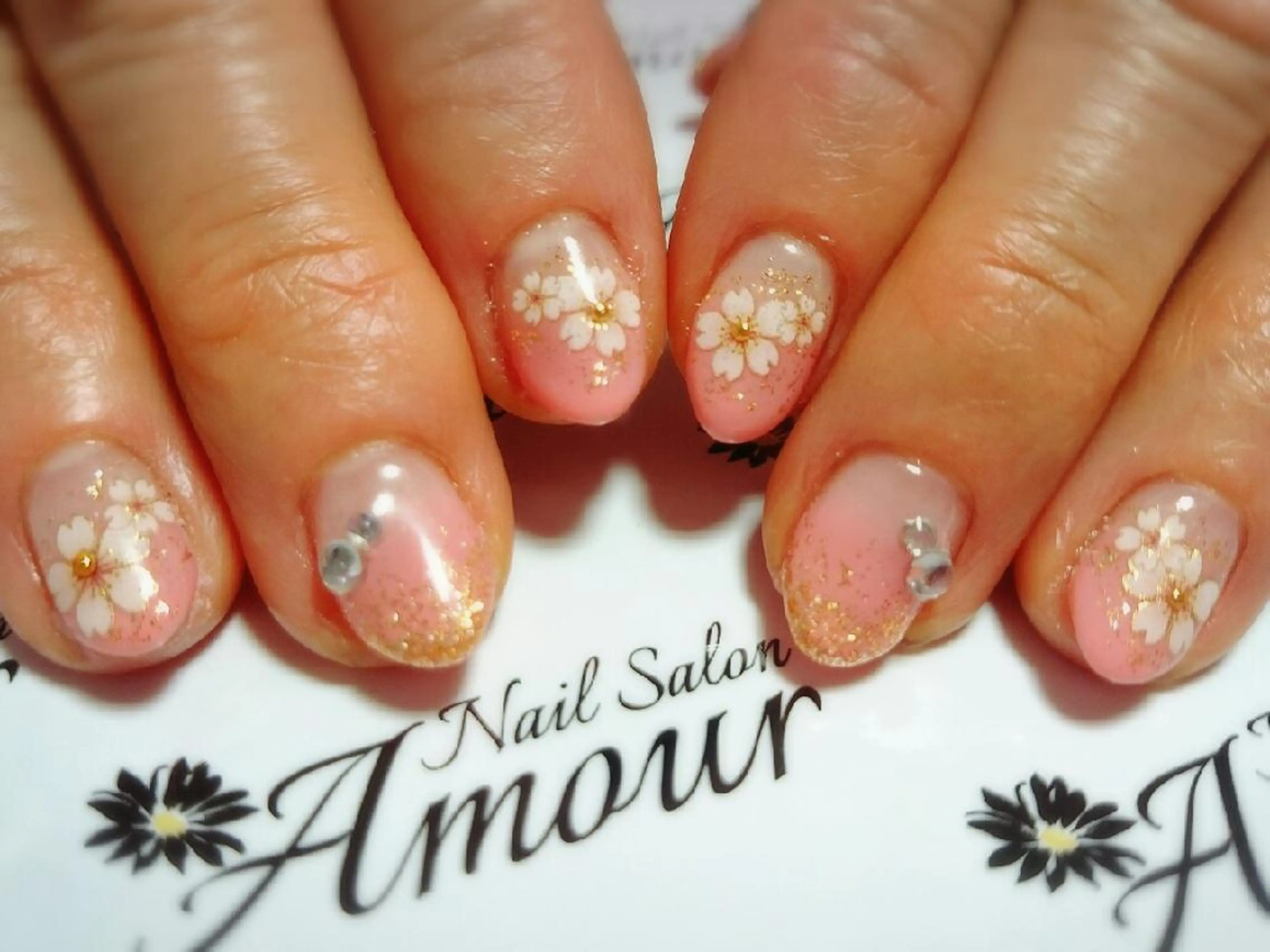 ネイル 桜ネイル nailsalon ♡amour♡のネイルデザイン