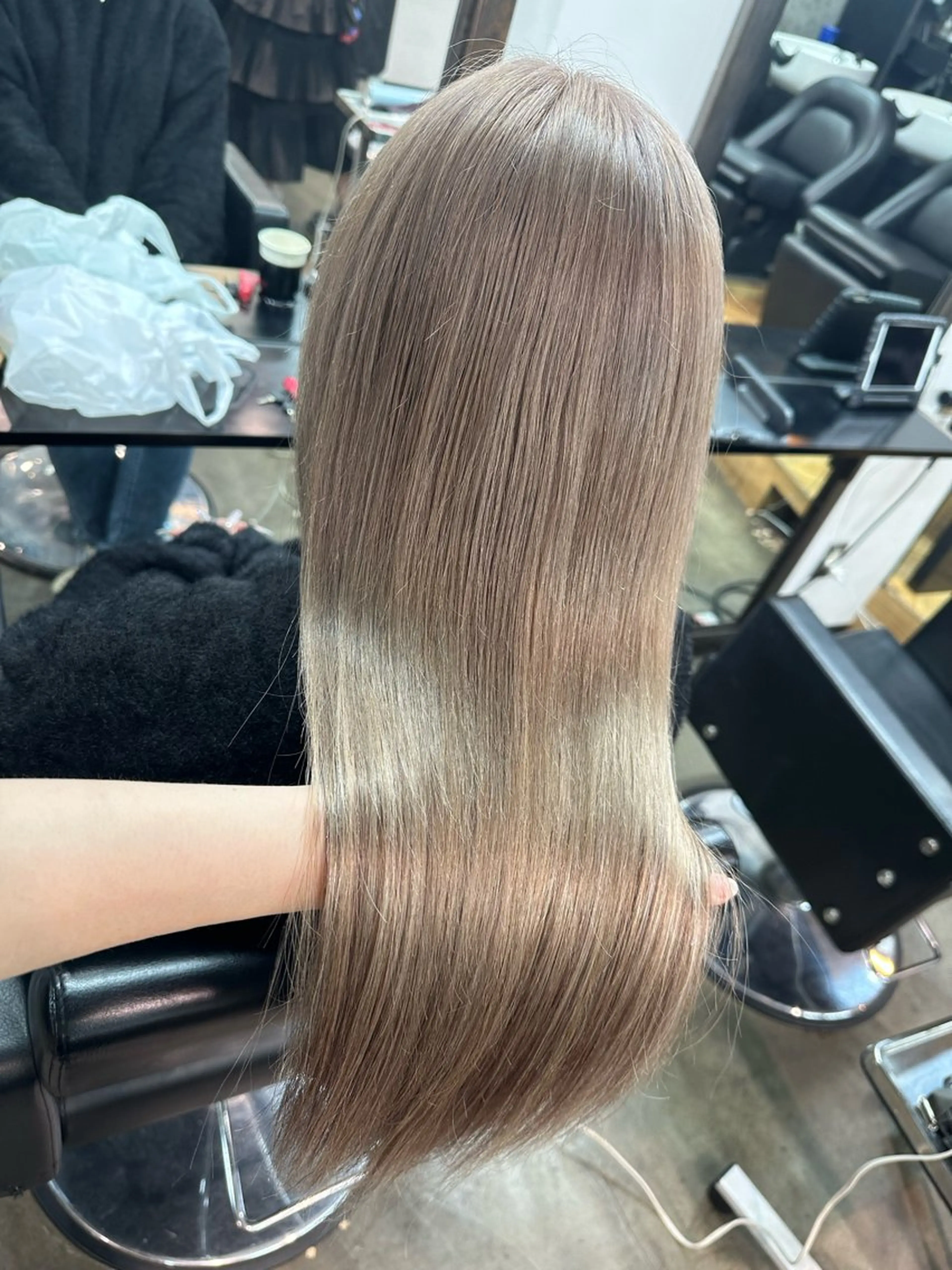 ロング カラー ヘアカラー トリートメント エクステ 🫧エクステ/透明感 カラー🫧アサミ️のヘアスタイル