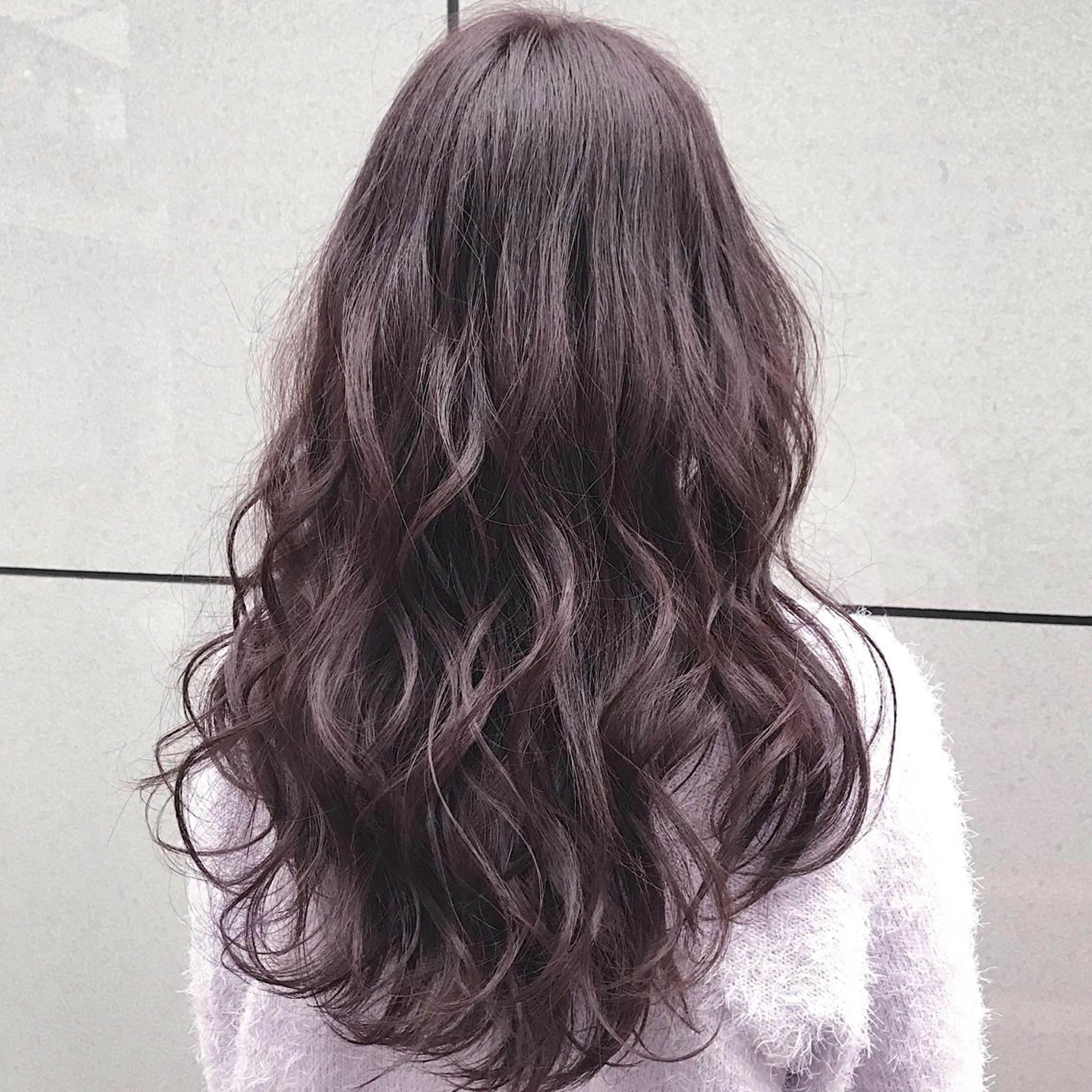 ロング カラー ヘアアレンジ Zina渋谷エリア マネージャShionのヘアスタイル