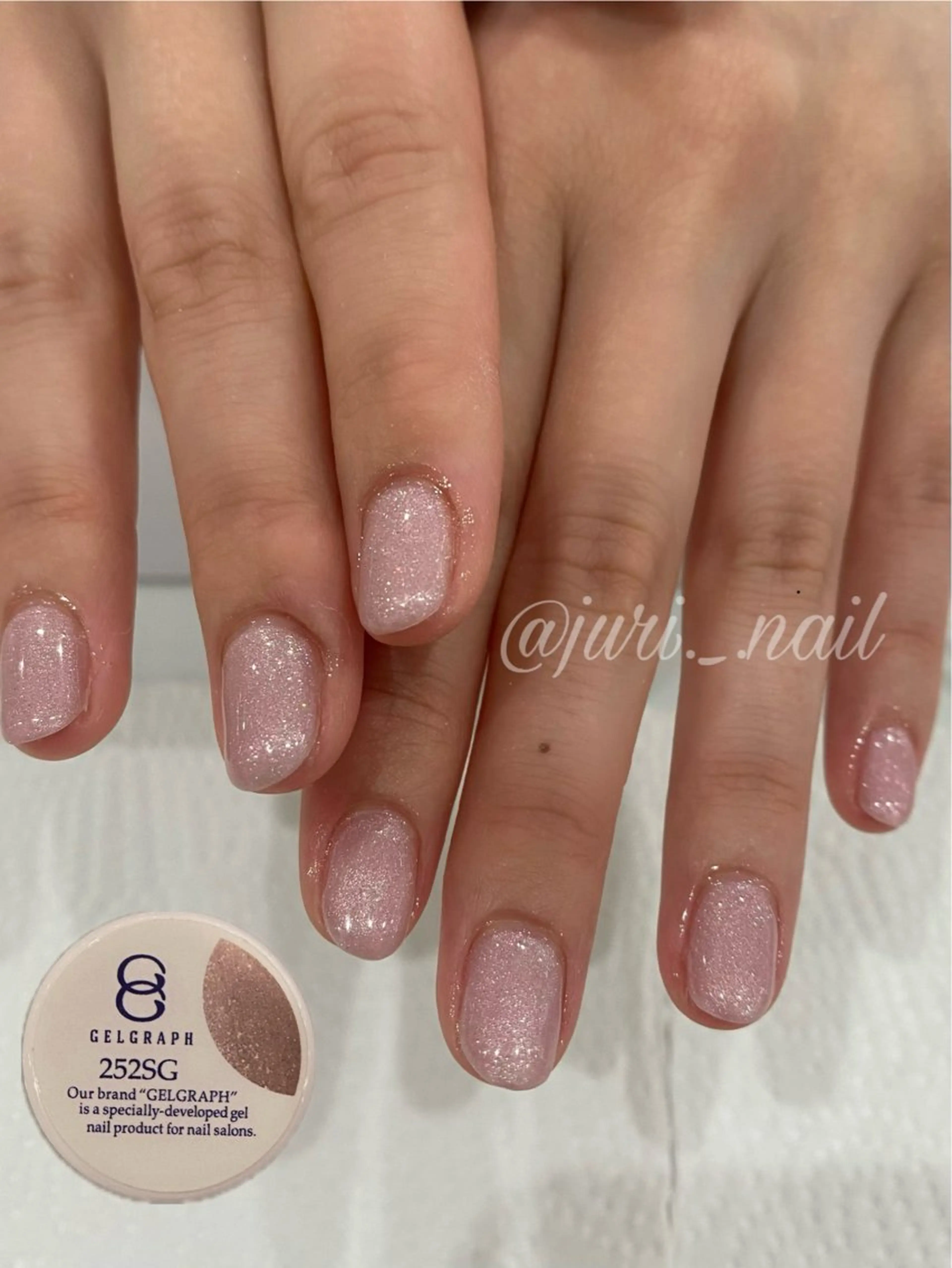 ネイル Luna 烏丸店 ＪＵＲＩのネイルデザイン