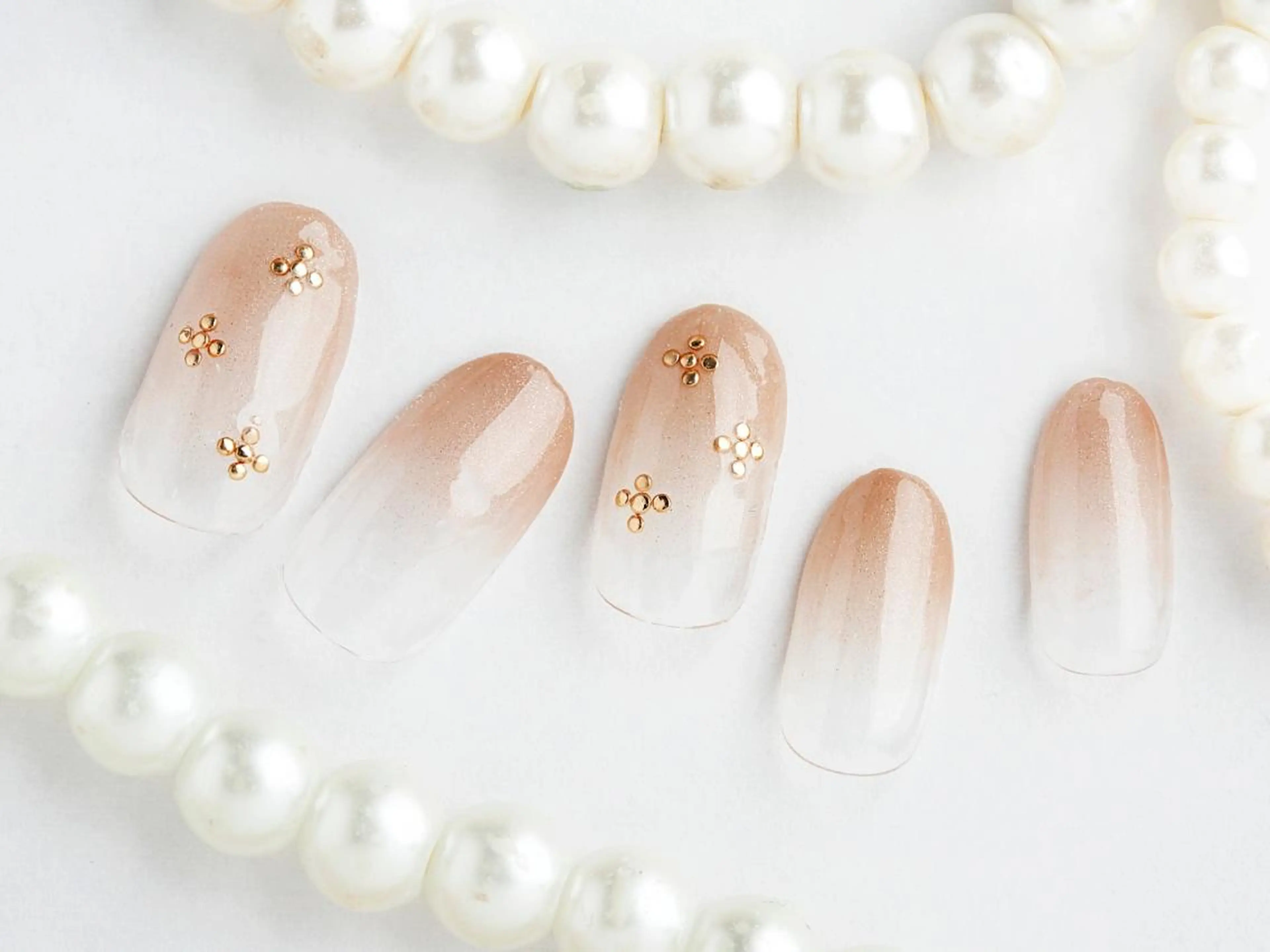 ネイル Tiary Nail Fのネイルデザイン