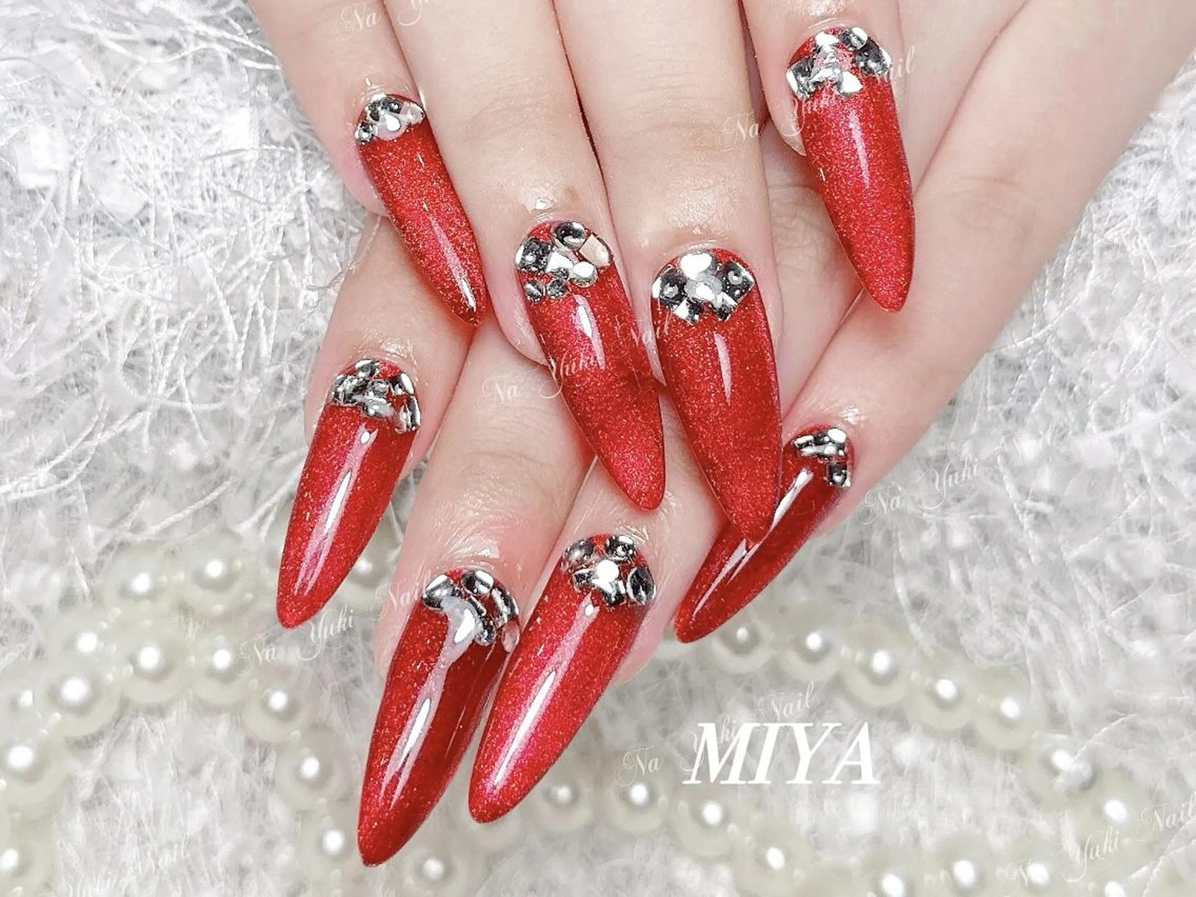 ネイル ハンドネイル 🦋 Queenieのネイルデザイン