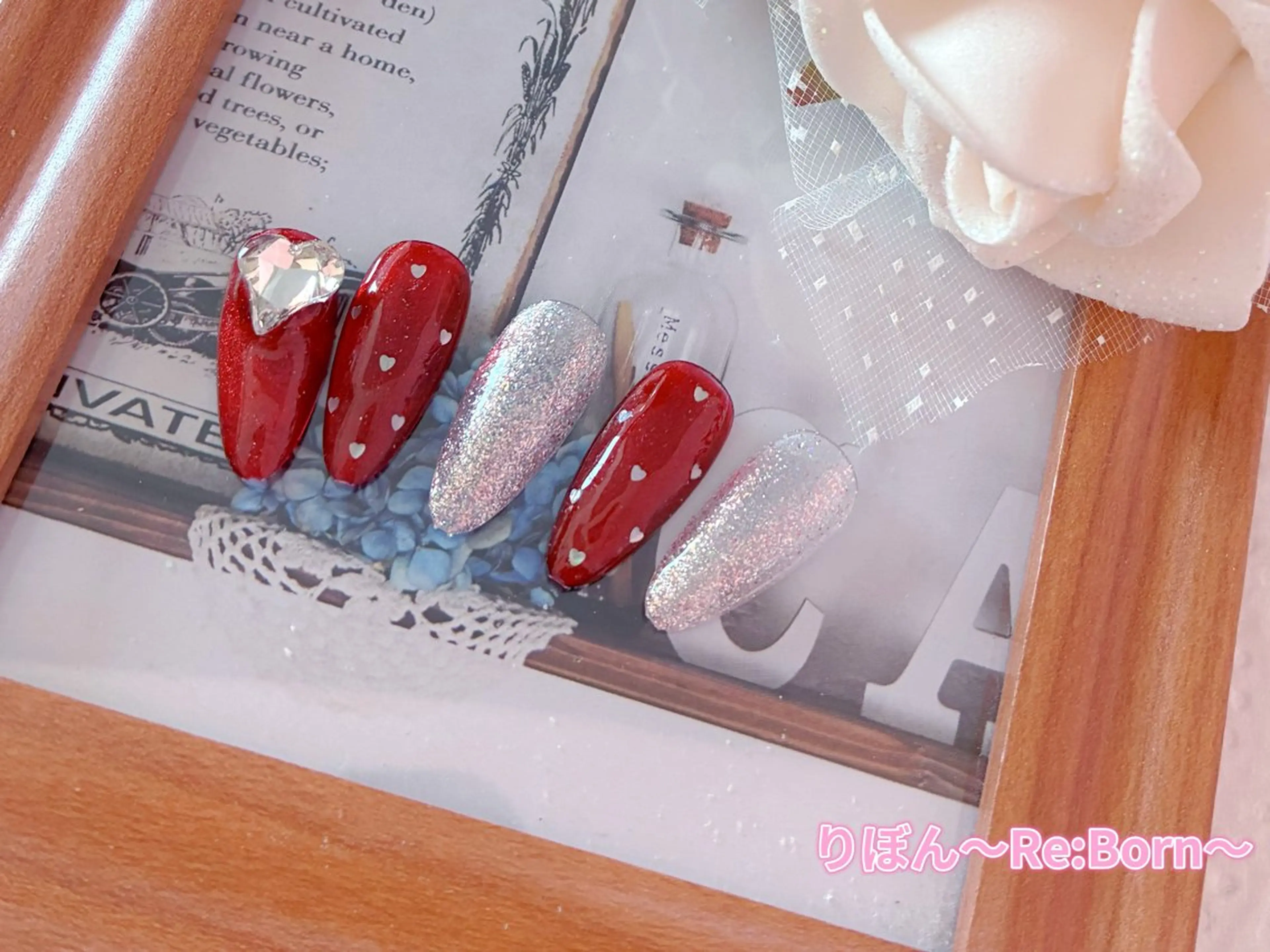 ミディアム フレンチガーリー クリスマス りぼん Re:Bonrのネイルデザイン