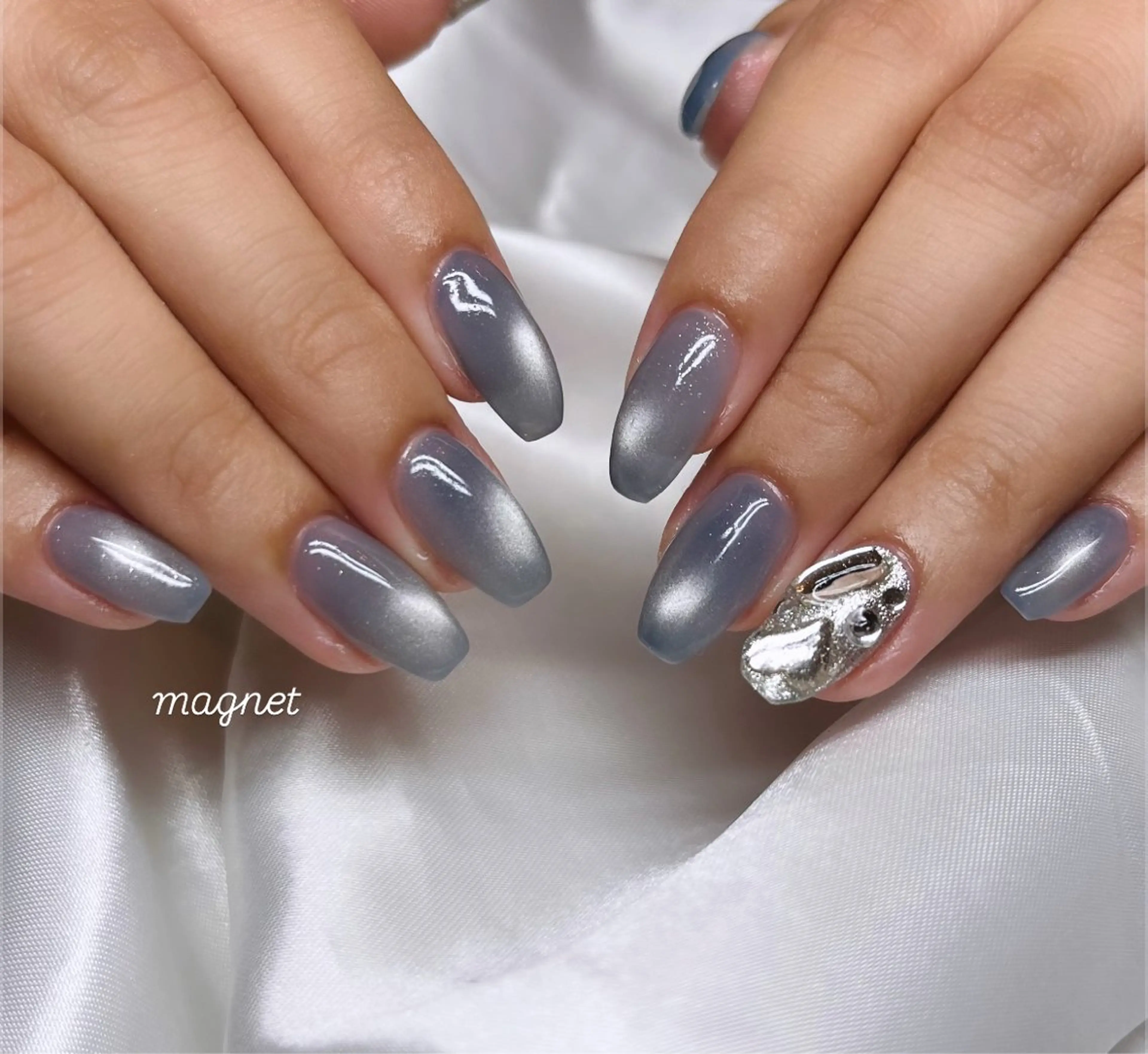 ネイル ブルー マグネットネイル ハンドネイル HazeGrass NAILのネイルデザイン