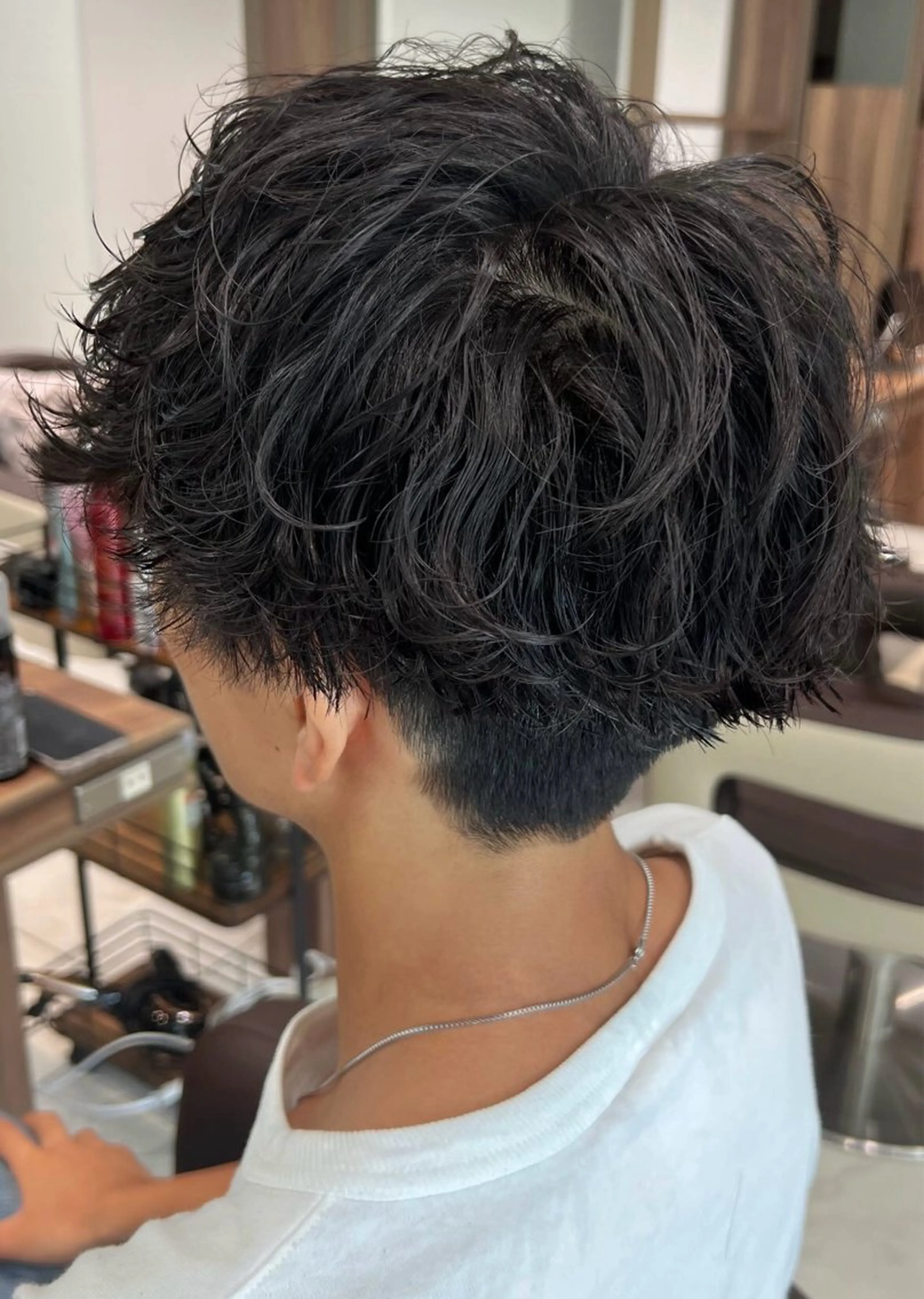 メンズ ✨艶カラーと縮毛矯正 🦖しんのすけ🦖のヘアスタイル