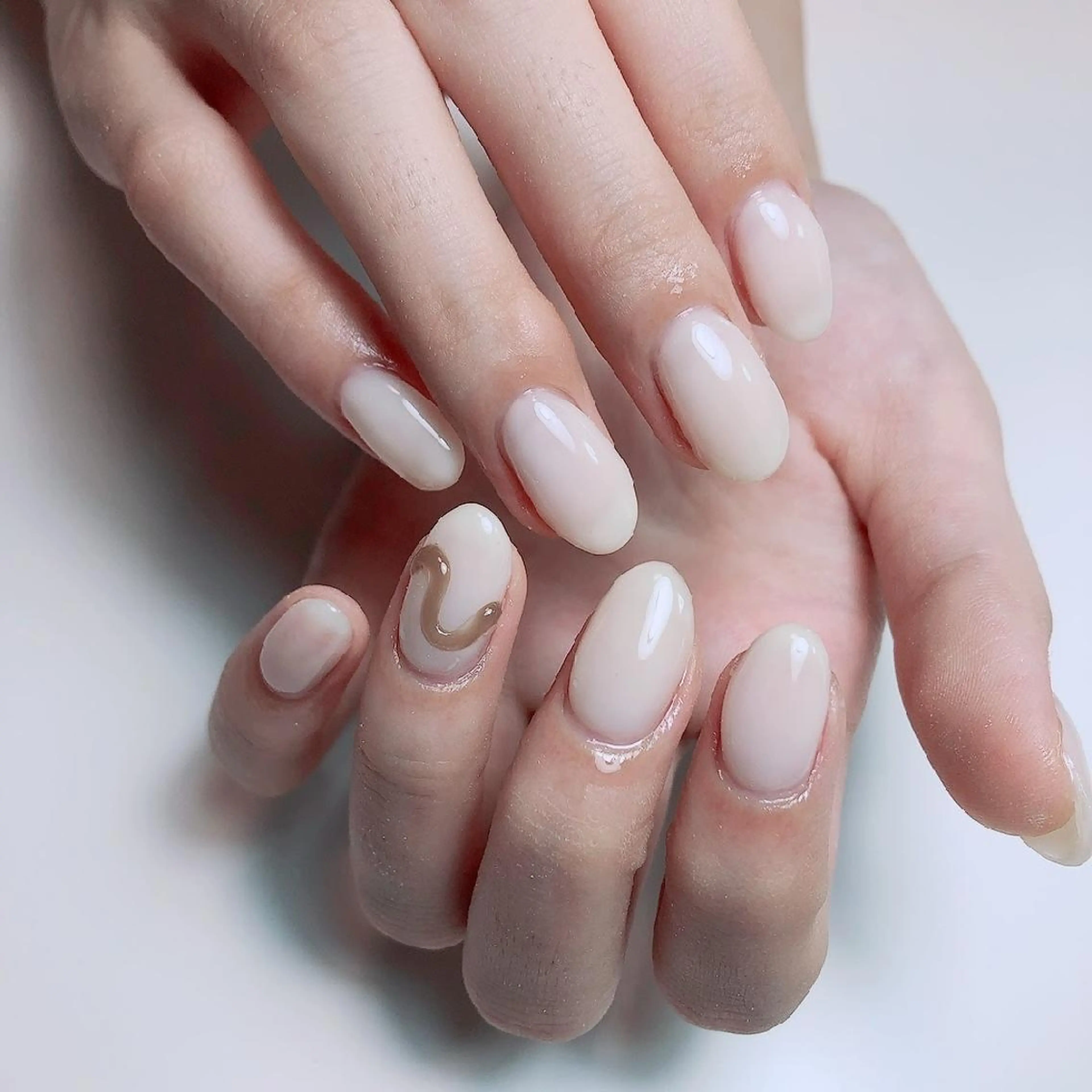 ショート ネイル ☺︎山部 志麻☺︎のネイルデザイン