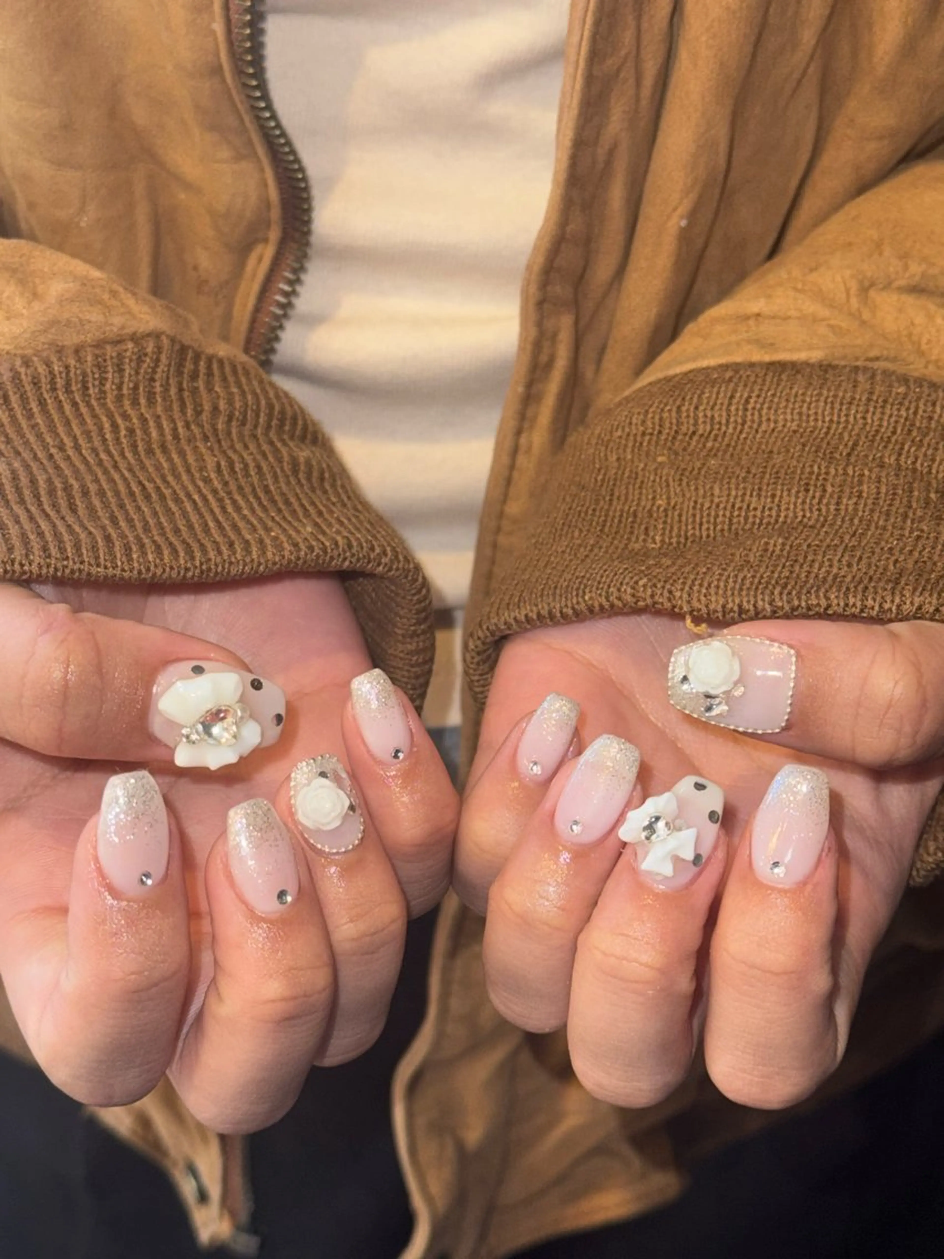 ネイル ハンドネイル nail٠࣪⭑ Koharuのネイルデザイン