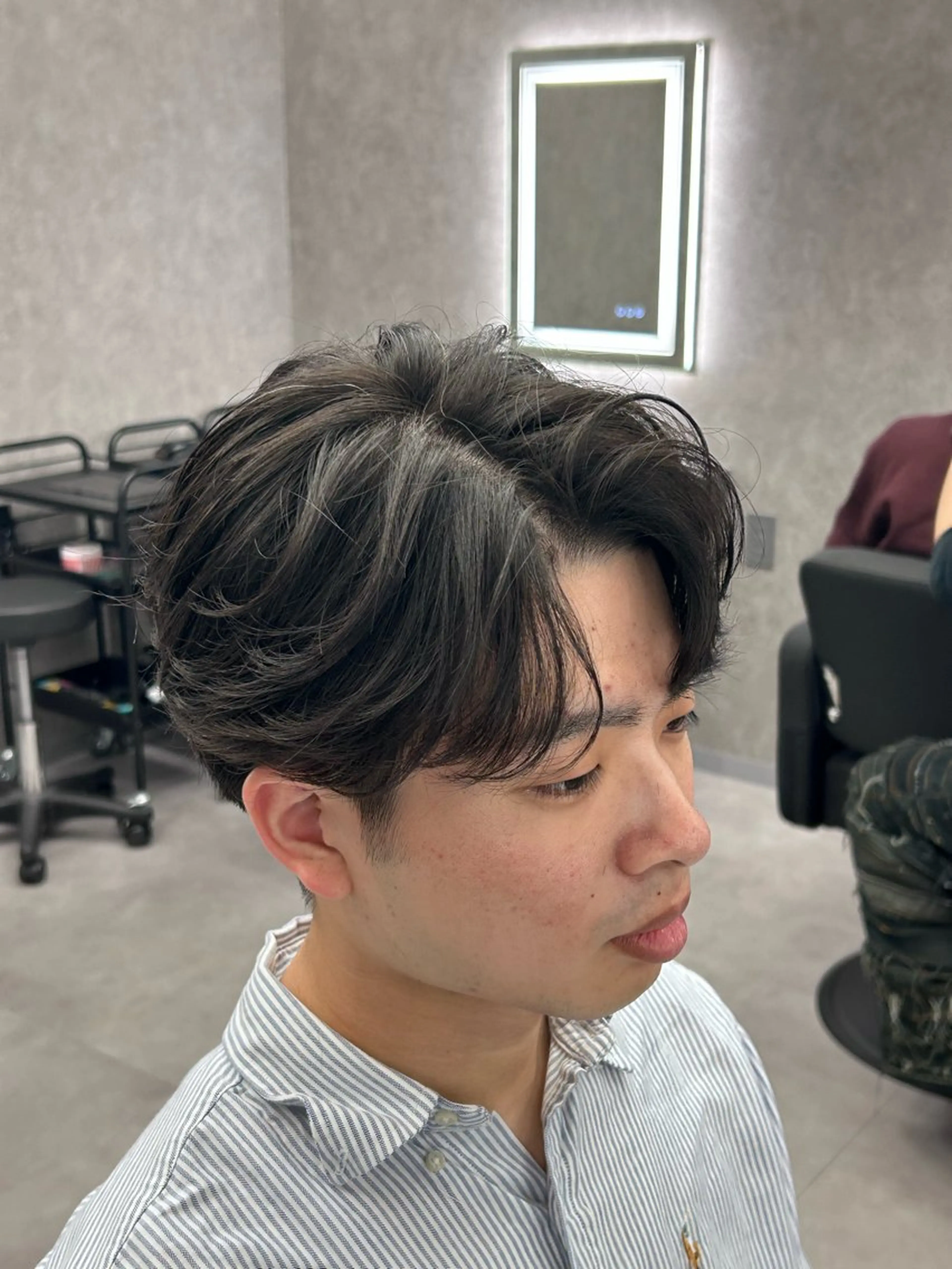 ショート カラー パーマ メンズ フェザーパーマ メンズパーマ カット パーマ メンズ特化 👑YUTAのヘアスタイル