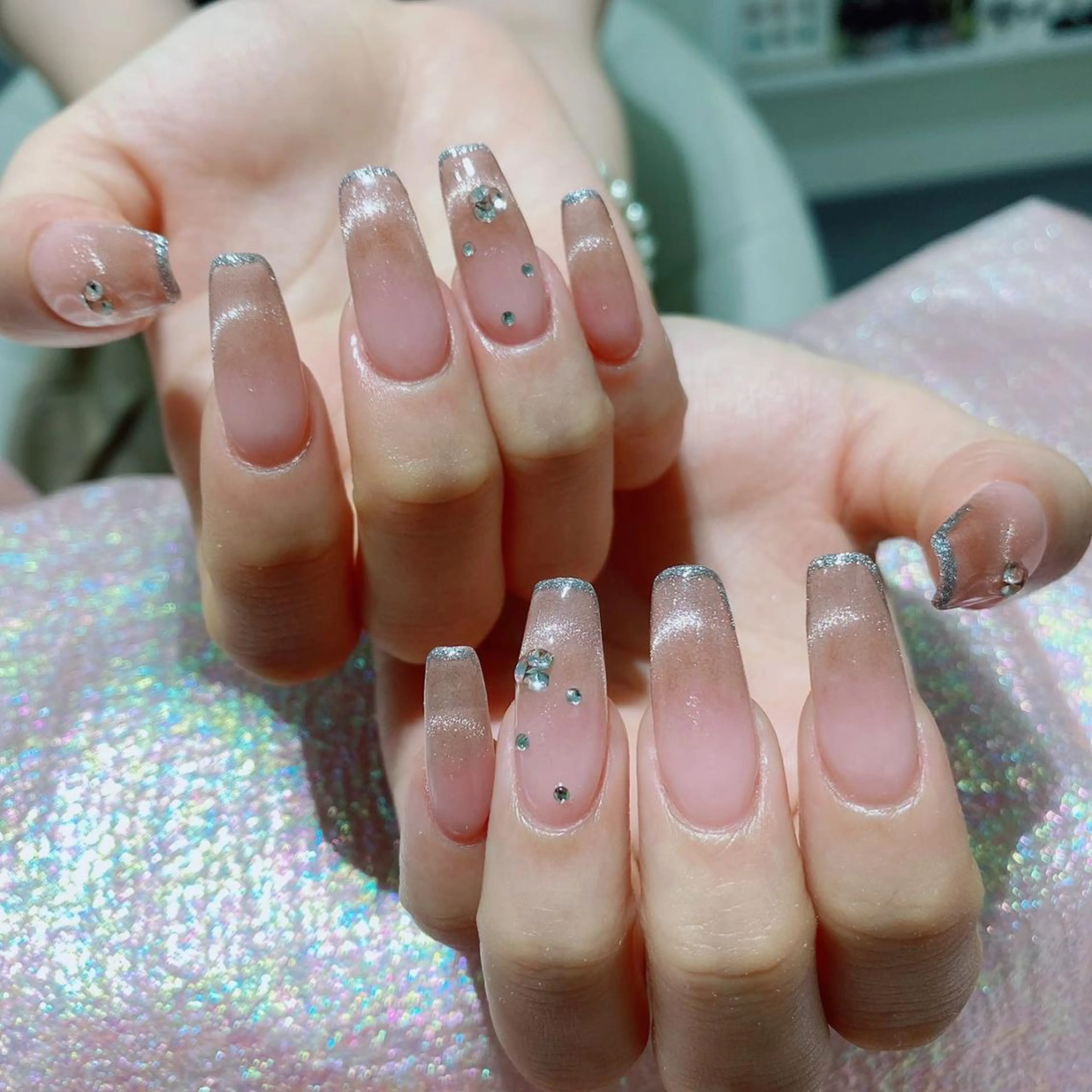 ネイル ハンドネイル Queens マオのネイルデザイン