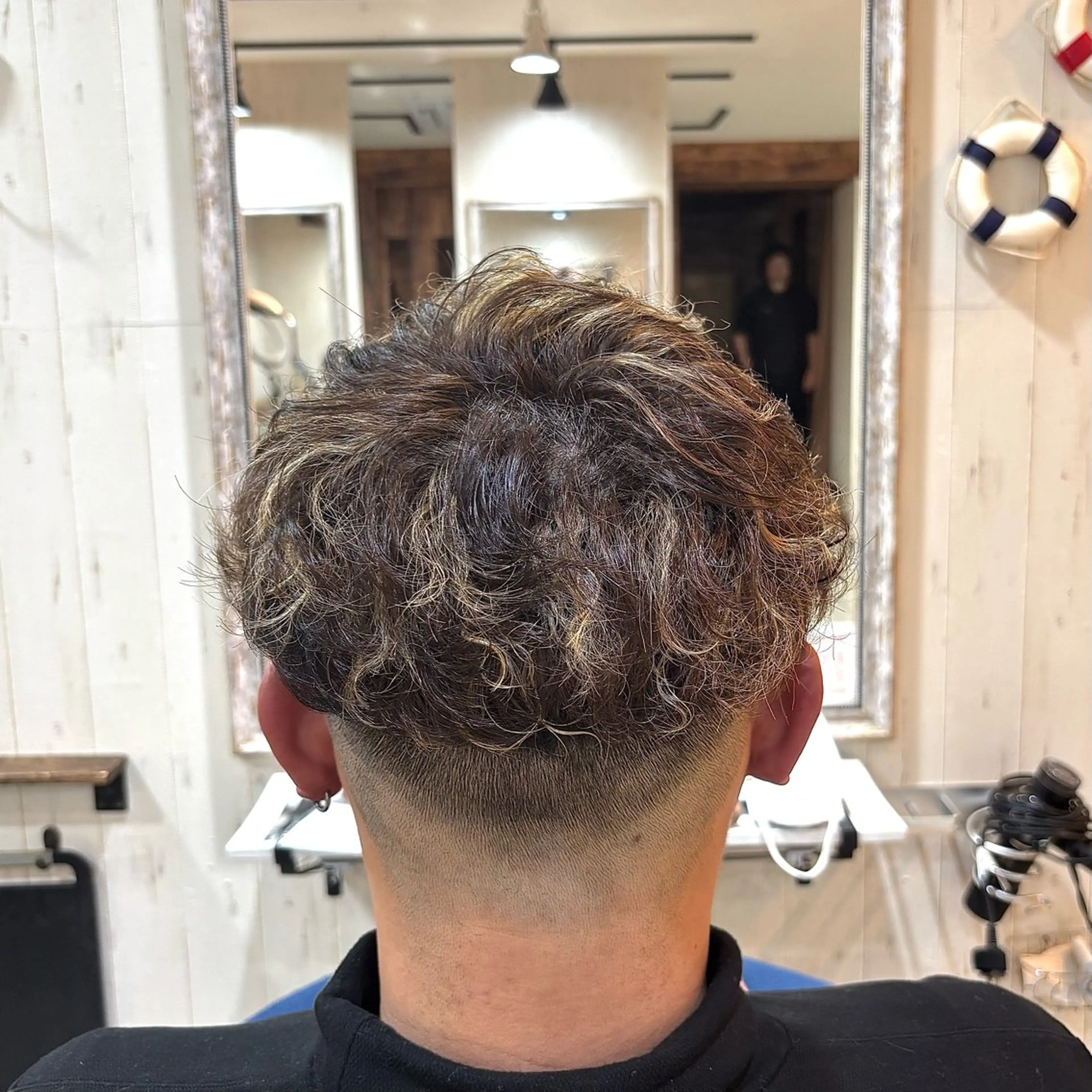 ミディアム パーマ メンズ スペインカール カット パーマ 💥桜木町メンズ専門 💥ルキのヘアスタイル