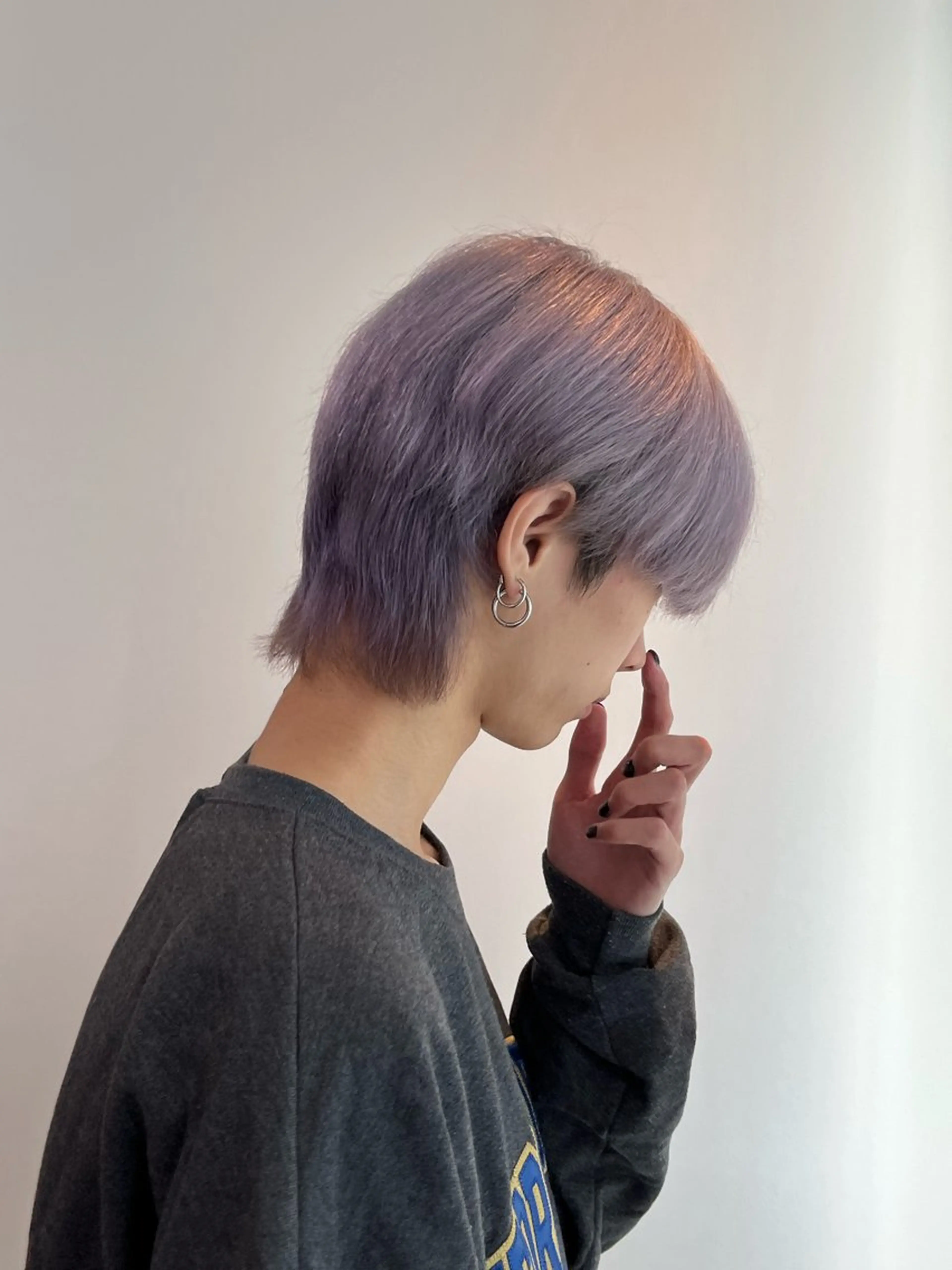 ショート カラー メンズ ラベンダーカラー レイヤーカット/ブラ ウンカラー/河野凜のヘアスタイル