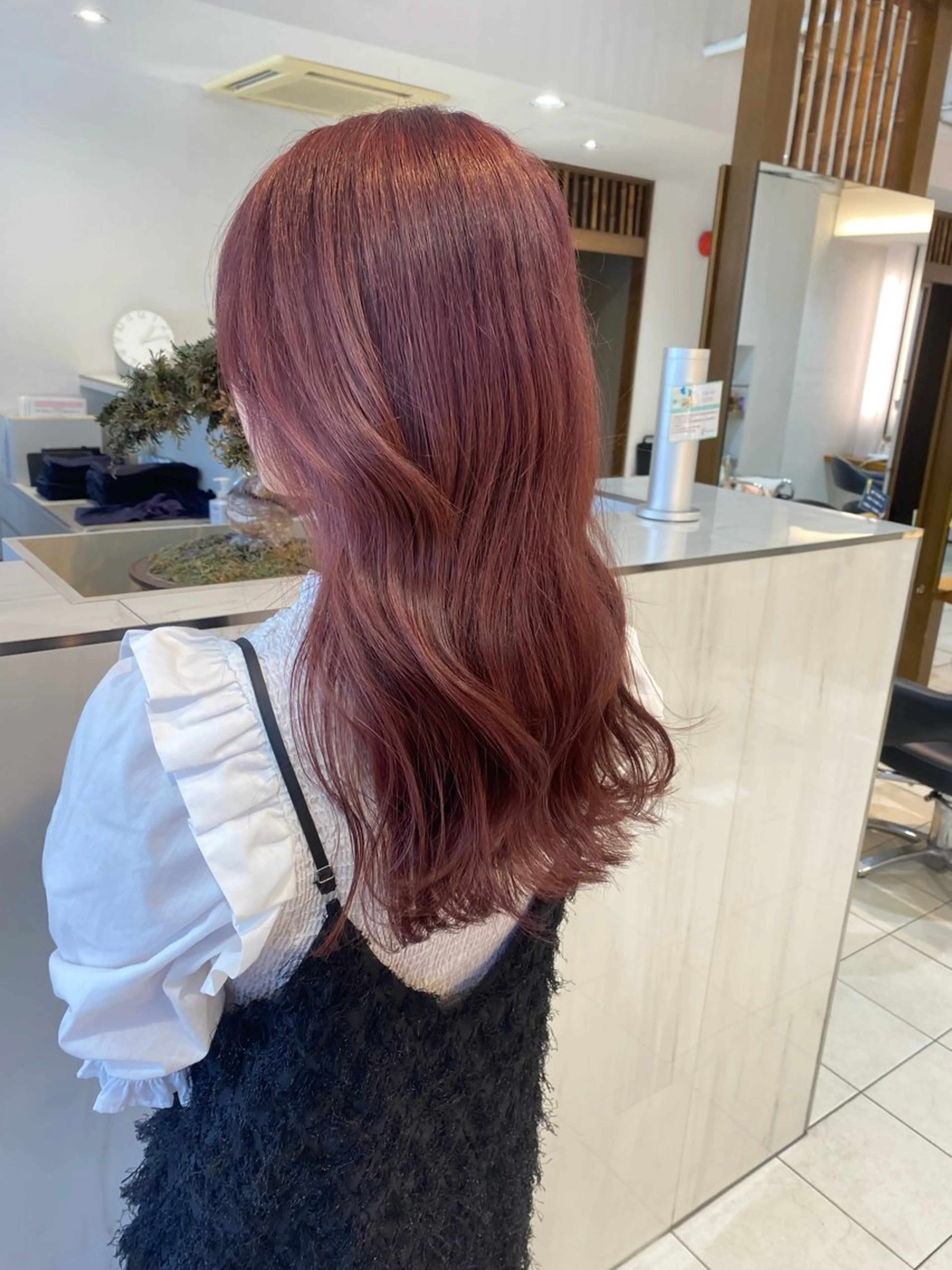 セミロング カラー 山田勇真 ボブ/縮毛矯正/金山のヘアスタイル