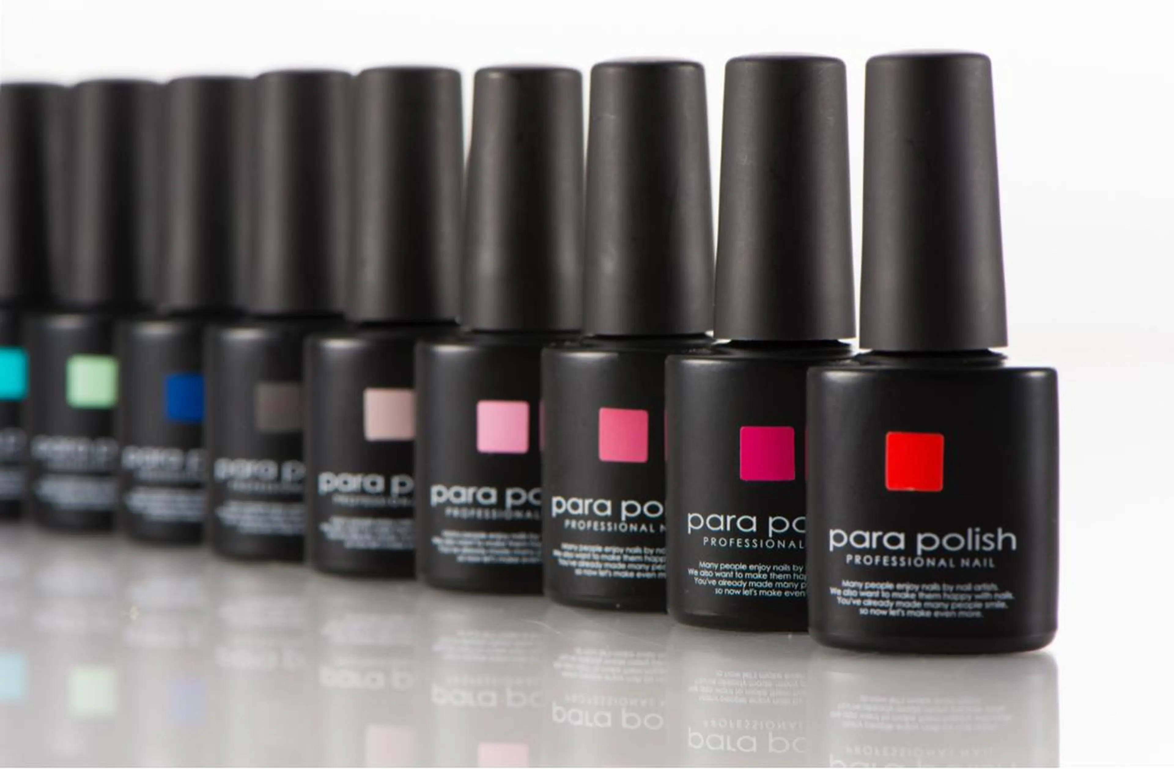 ネイル BellaLuna NAILのネイルデザイン