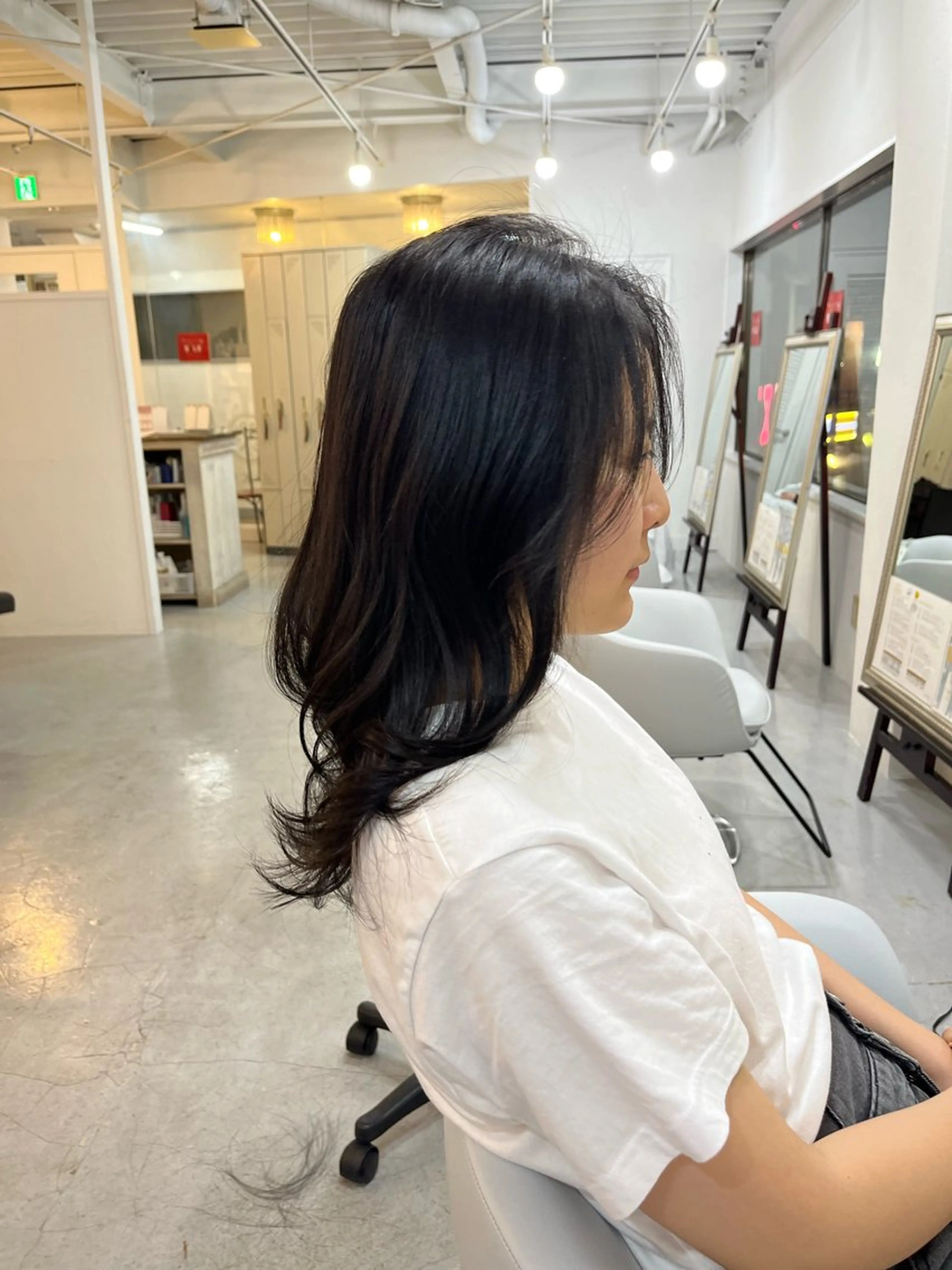 ロング 楠原 透羽のヘアスタイル