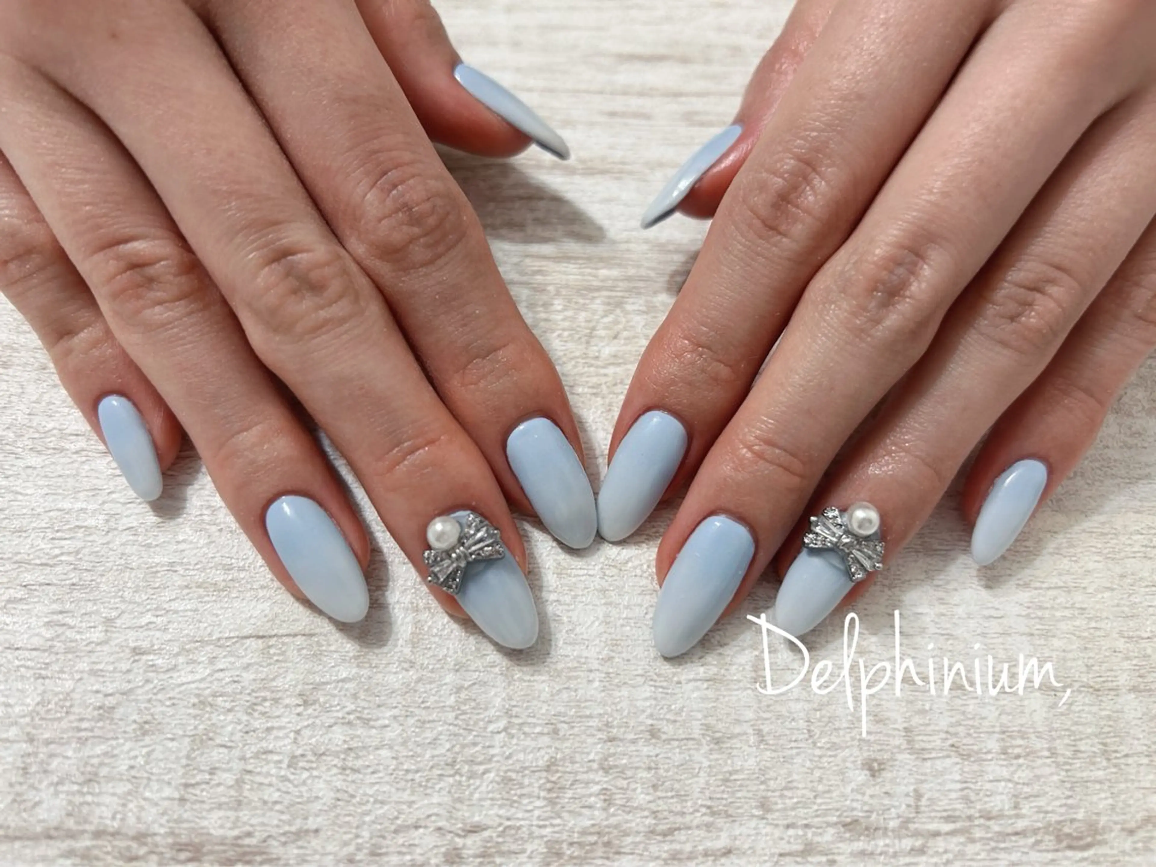 ネイル ジェルネイル パラジェル リボン ハンドネイル 岡本 友恵のネイルデザイン