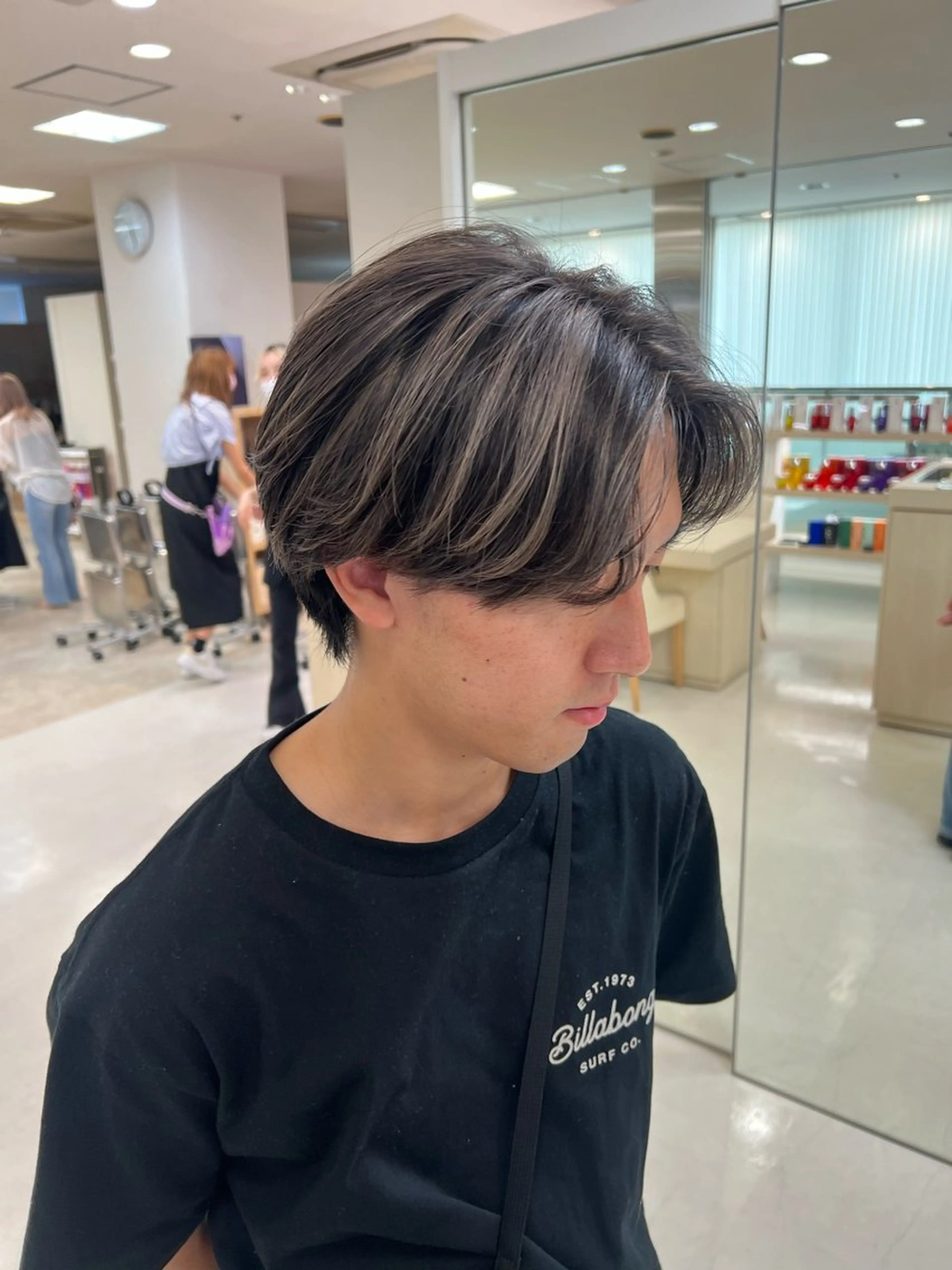 ショート カラー メンズ カット ヘアカラー トリートメント ヘアセット ハイトーン/ウルフ /レイヤー/坂野幸伸のヘアスタイル