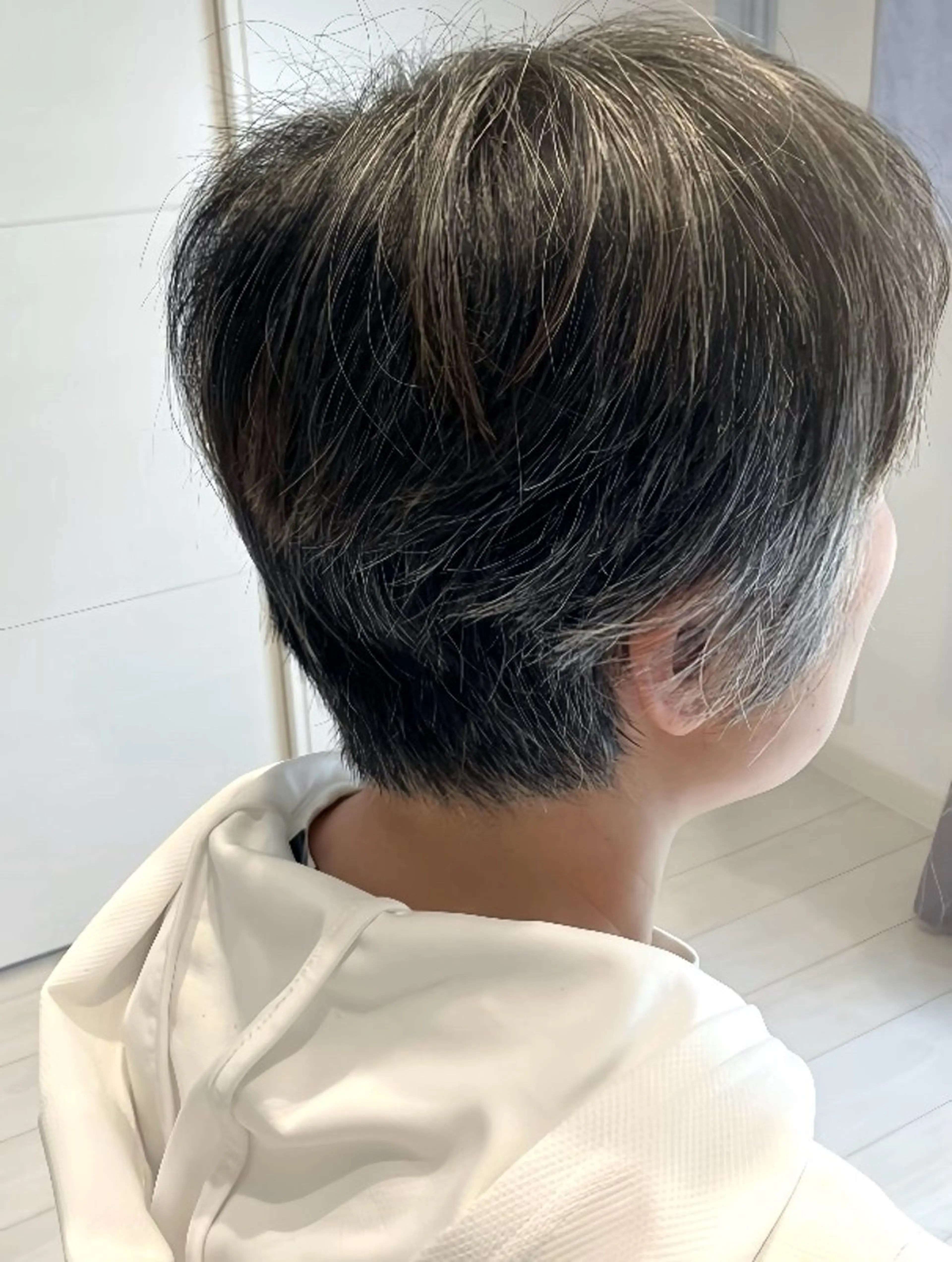 ショート ウルフ・ハイレイヤー 🌟ナカノ・ユウヤのヘアスタイル