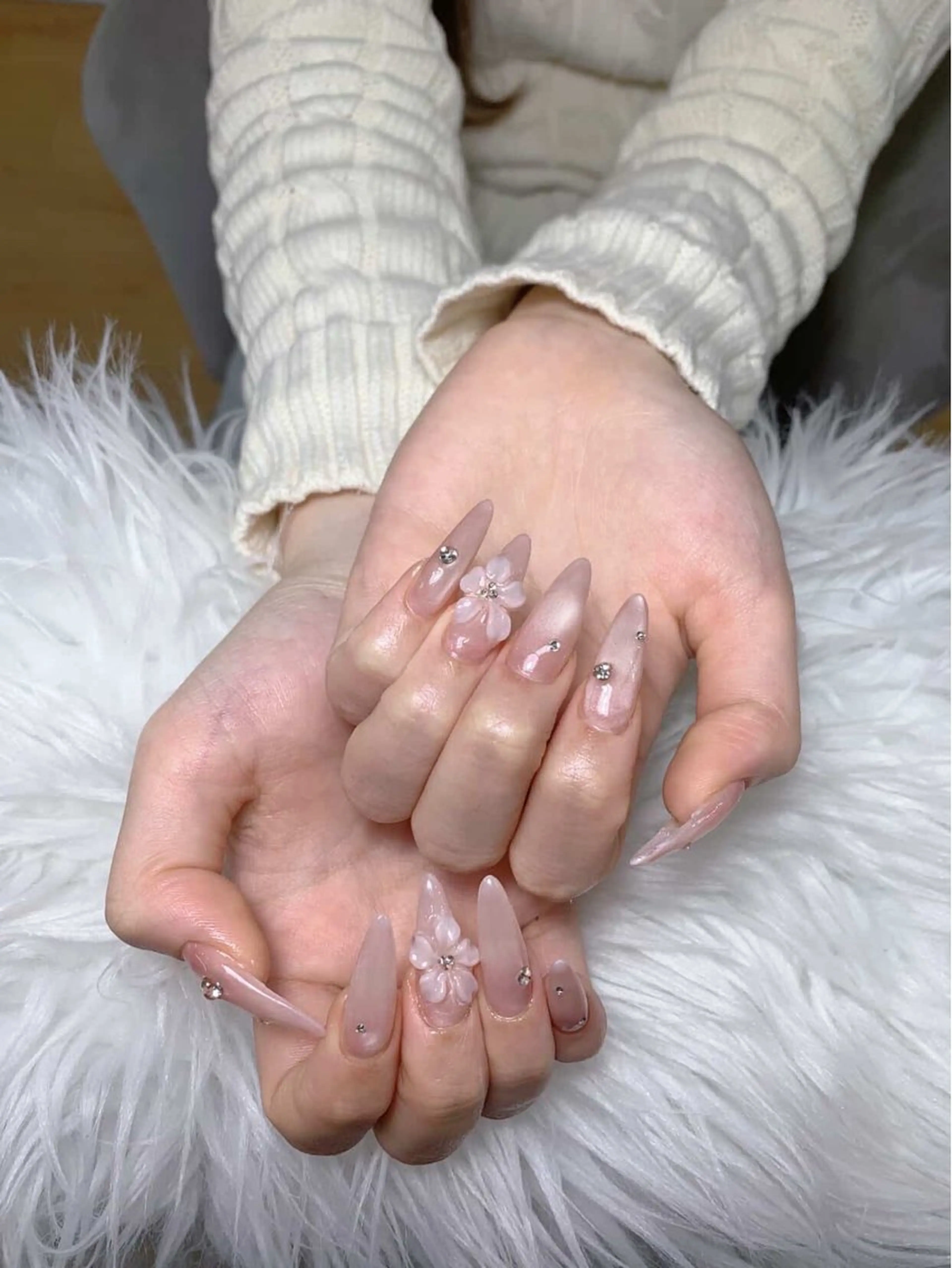 ネイル アートネイル ジェルネイル グラデーション マグネットネイル ニュアンスネイル ハンドネイル Ryu nail studioのネイルデザイン