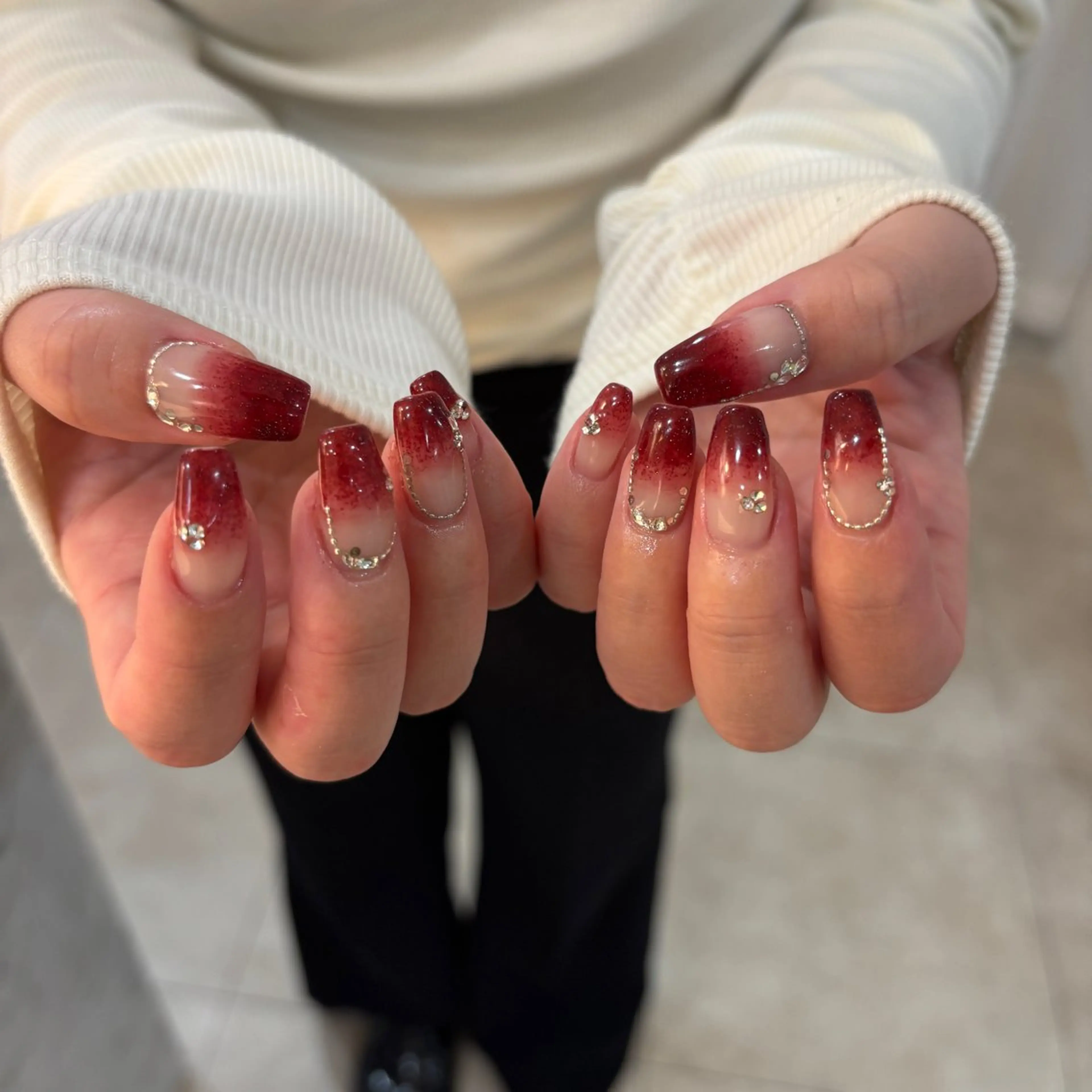 ネイル ハンドネイル フットネイル 栗田 ゆう子のネイルデザイン