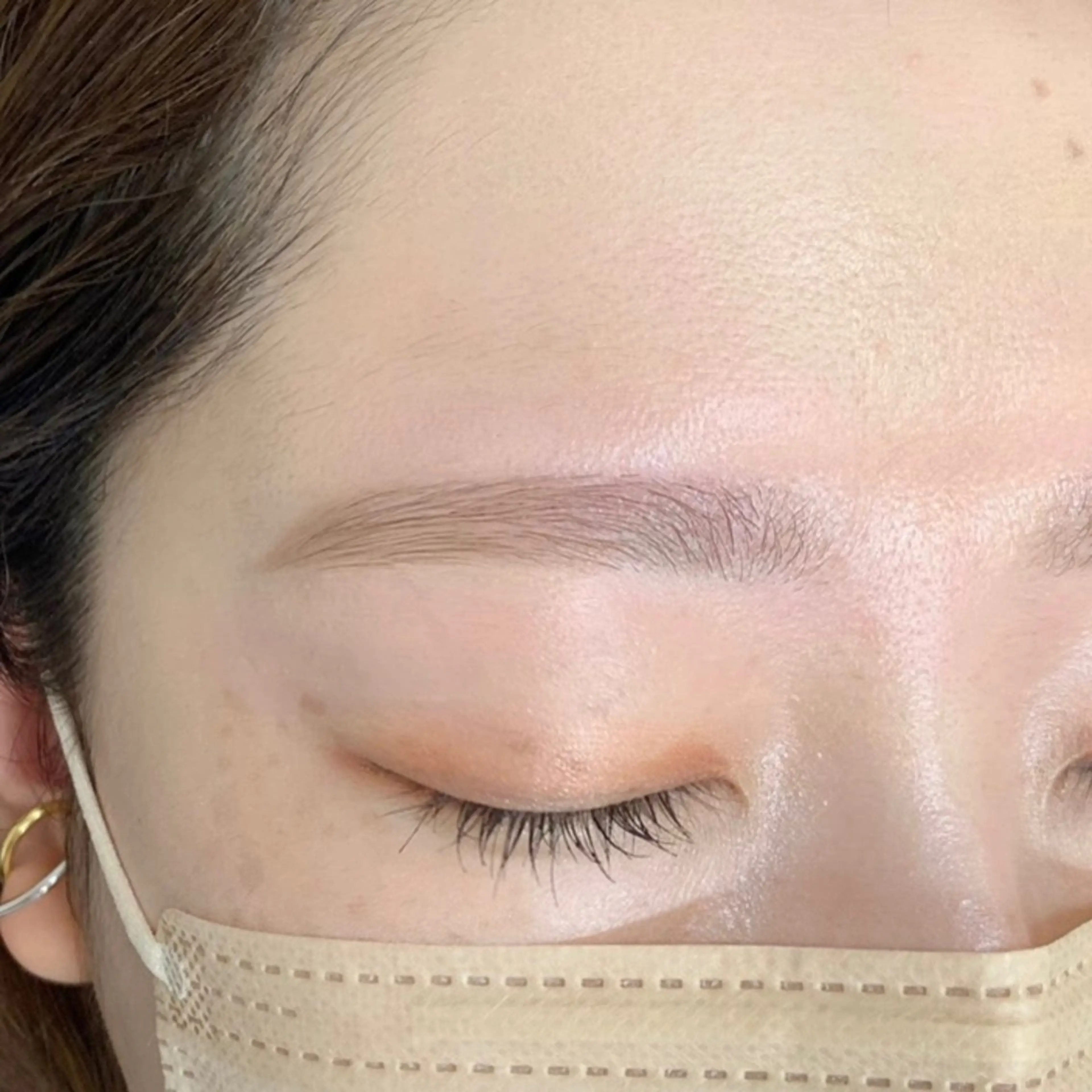 アイブロウ 眉カラー メンズアイブロウ 眉毛ワックス脱毛 ohime 新宿店 natsumiのマツエク・マツパデザイン